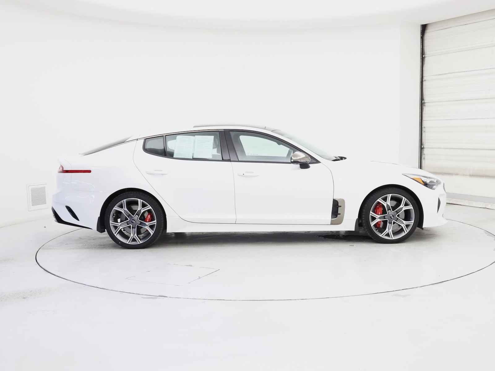 2019 Kia Stinger GT2 - Photo 8