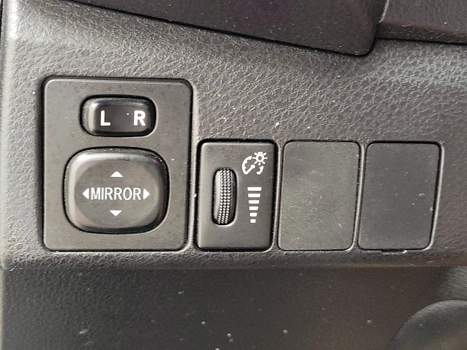 2016 Toyota Corolla S - Photo 14