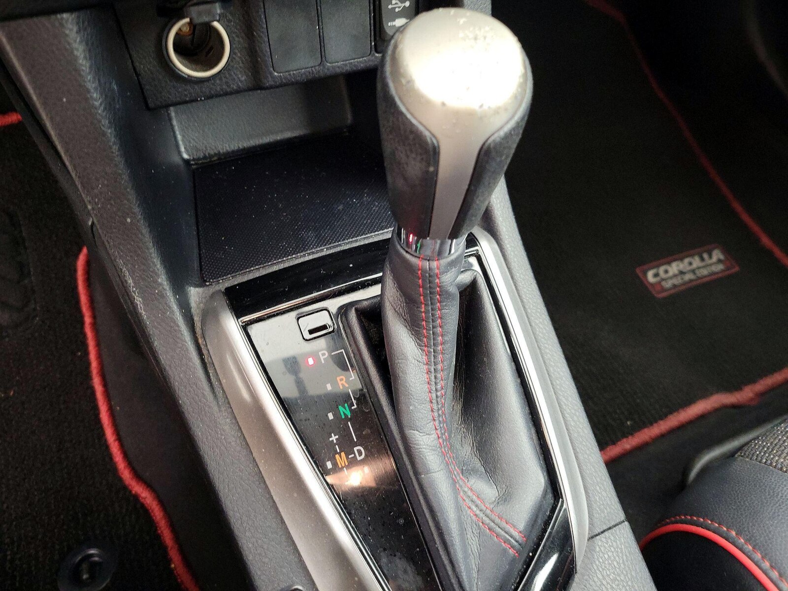 2016 Toyota Corolla S - Photo 18