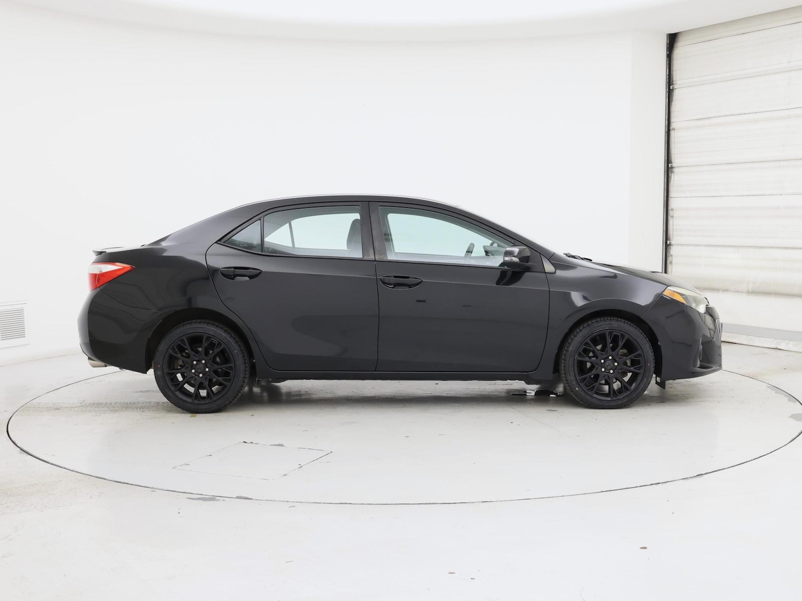 2016 Toyota Corolla S - Photo 8