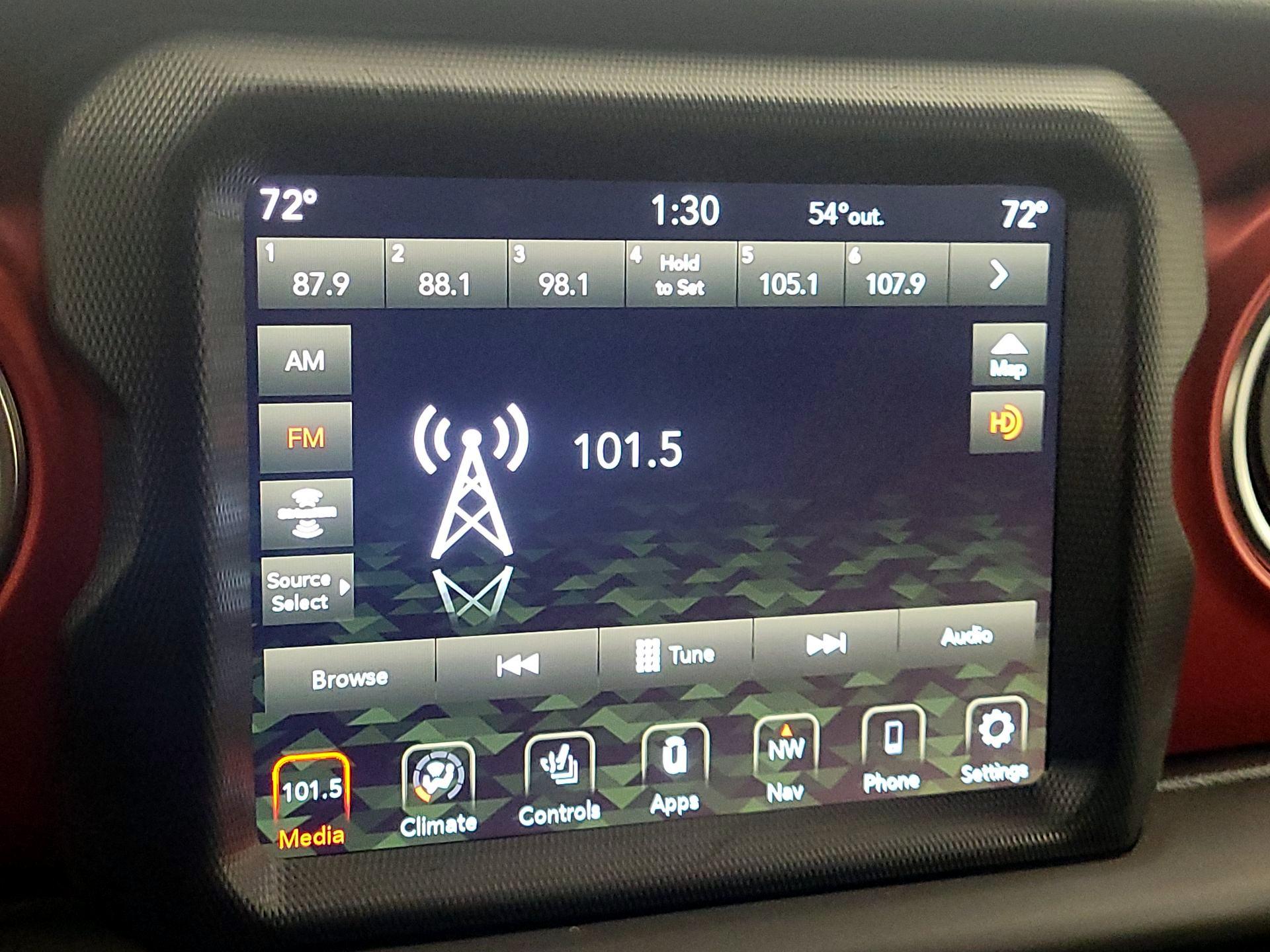 Thumbnail: 2023 Jeep Gladiator - 16