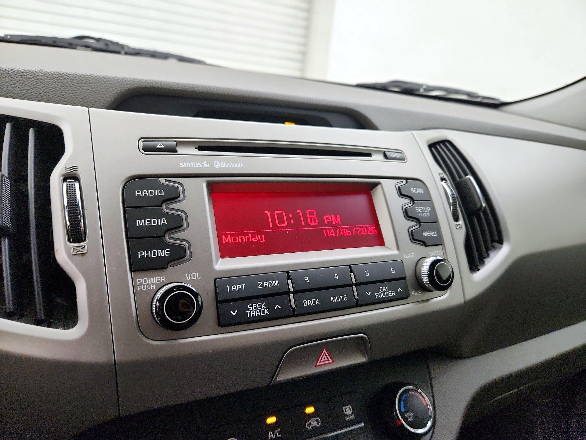 Thumbnail: 2016 Kia Sportage - 14