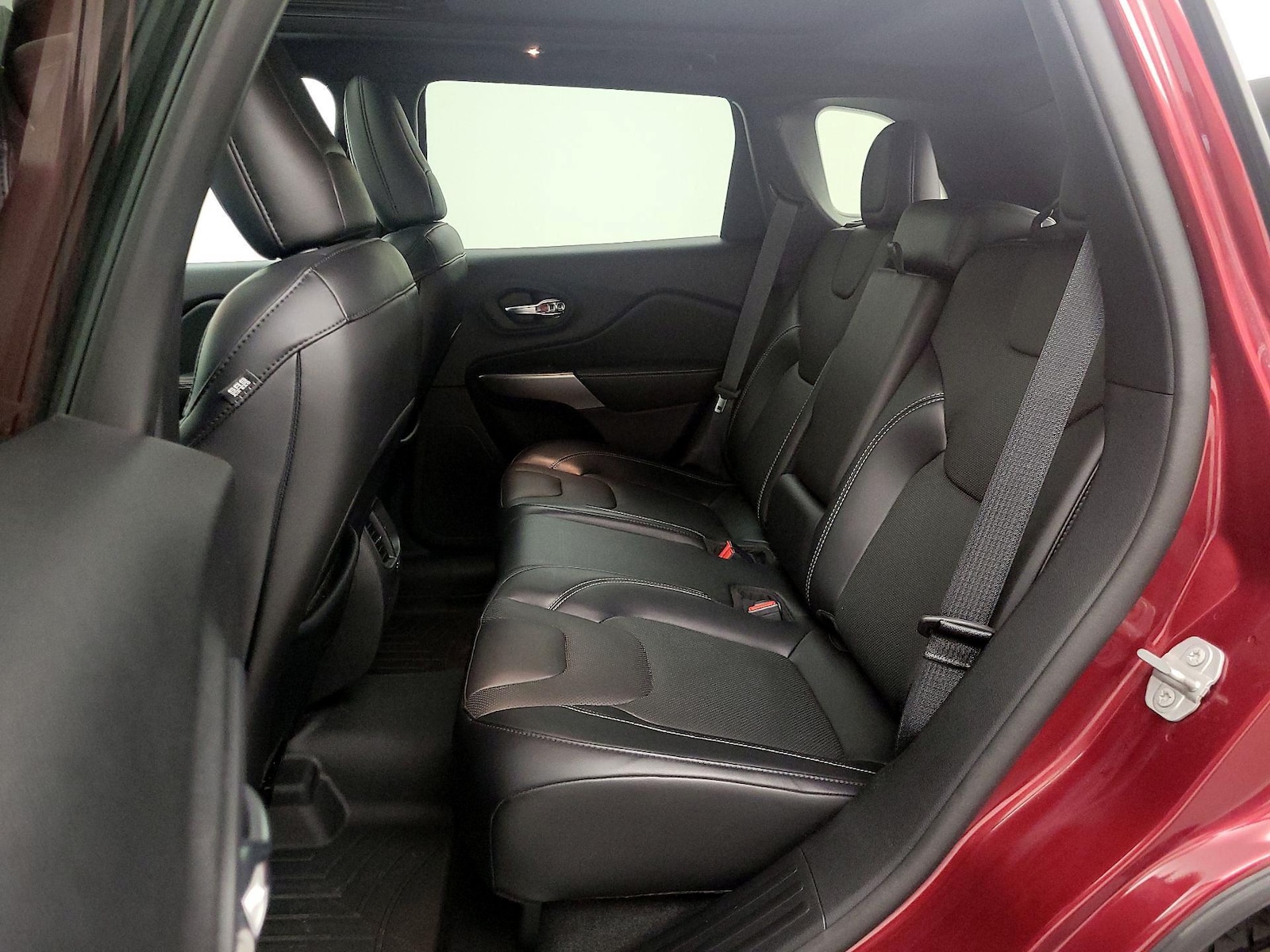 2021 Jeep Cherokee 80TH - Photo 21