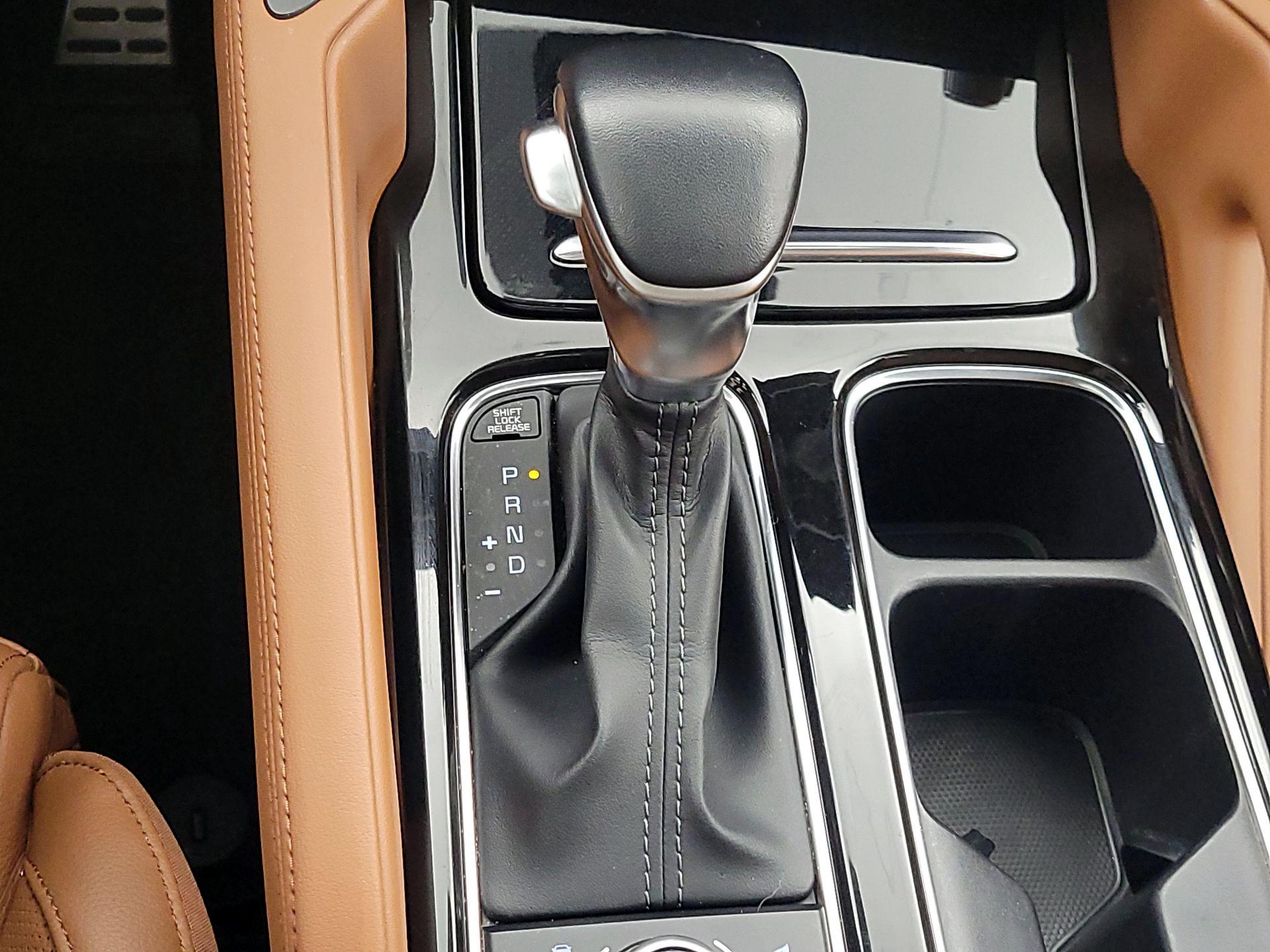 Thumbnail: 2024 Kia Telluride - 18