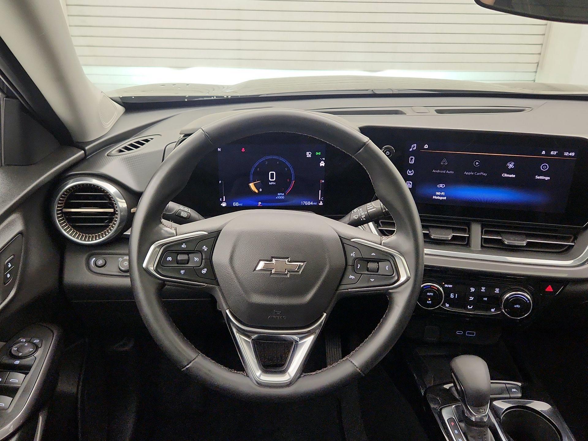 Thumbnail: 2024 Chevrolet Trax - 10