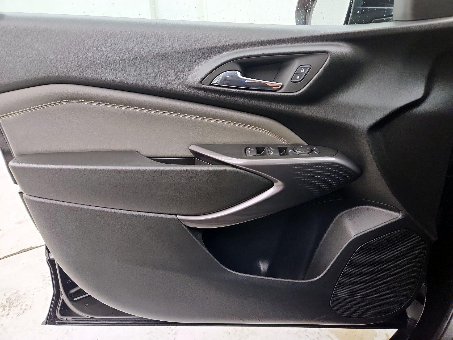 Thumbnail: 2024 Chevrolet Trax - 12