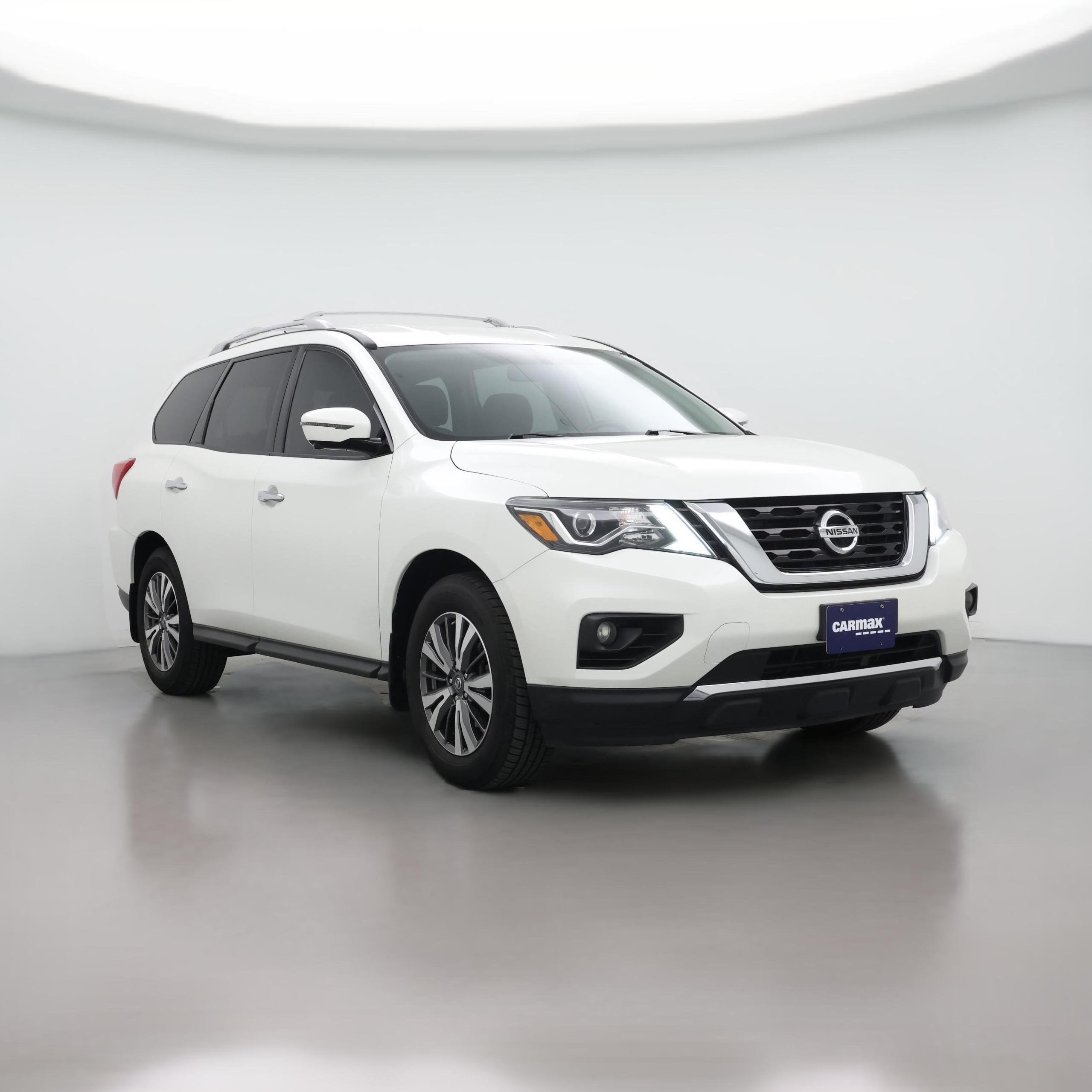 Thumbnail: 2017 Nissan Pathfinder - 1