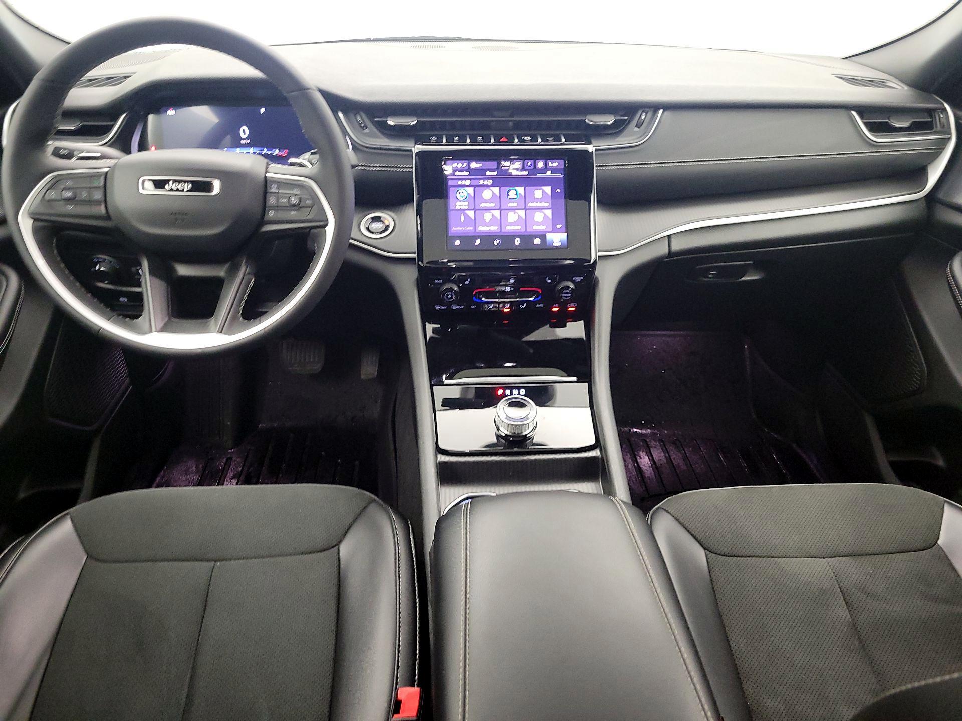 Thumbnail: 2024 Jeep Grand Cherokee - 9