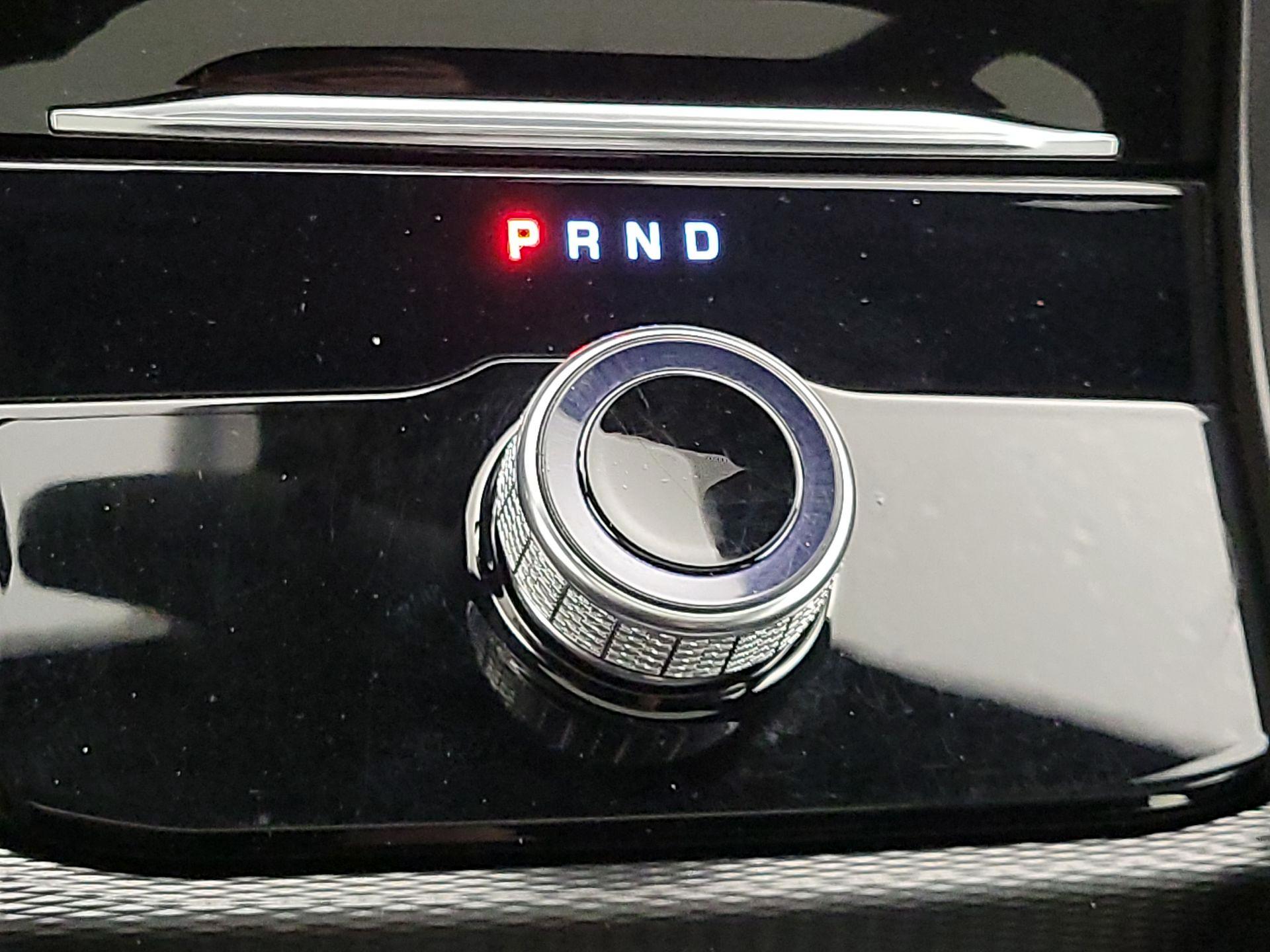 Thumbnail: 2024 Jeep Grand Cherokee - 17