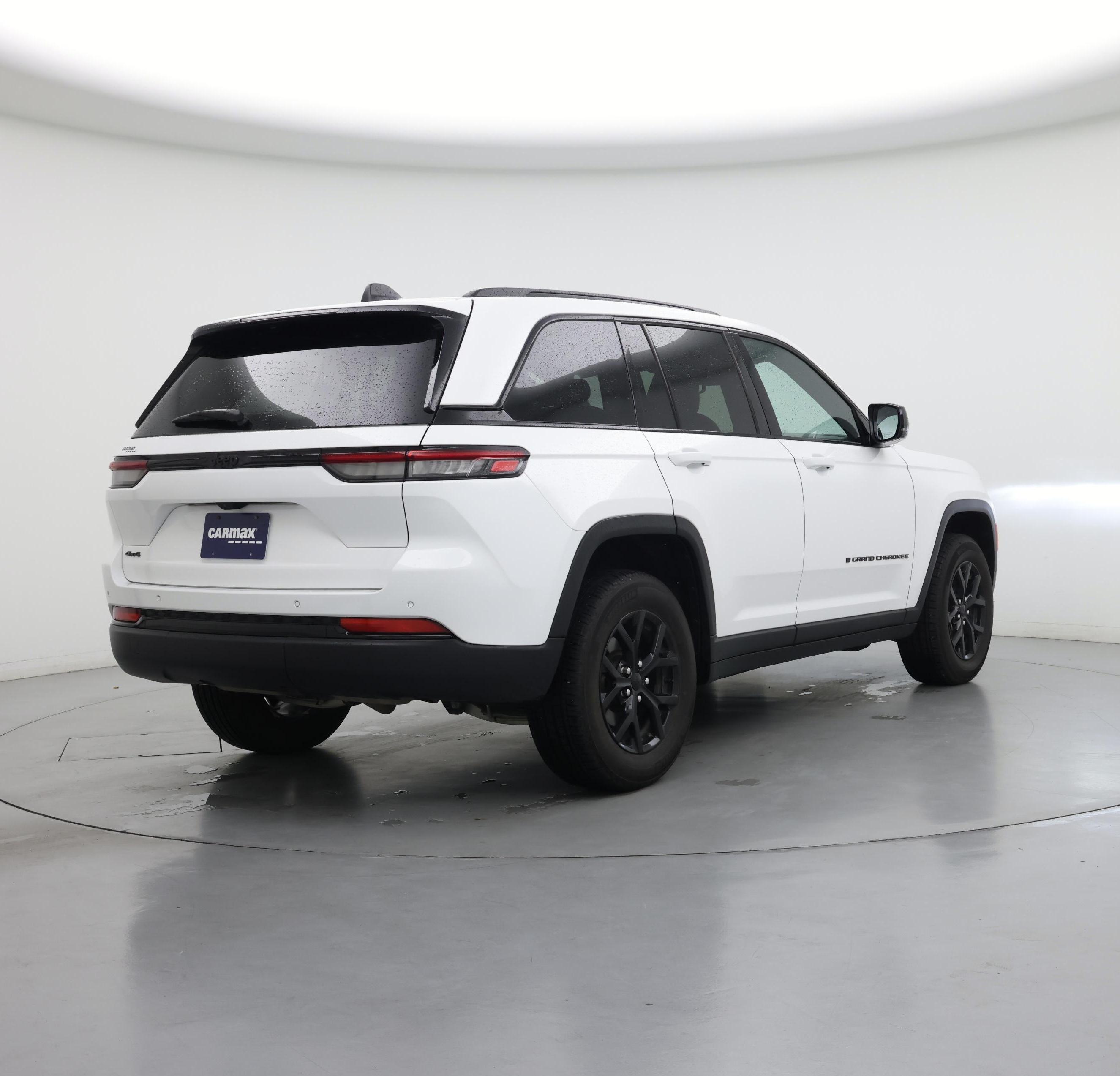 Thumbnail: 2024 Jeep Grand Cherokee - 8