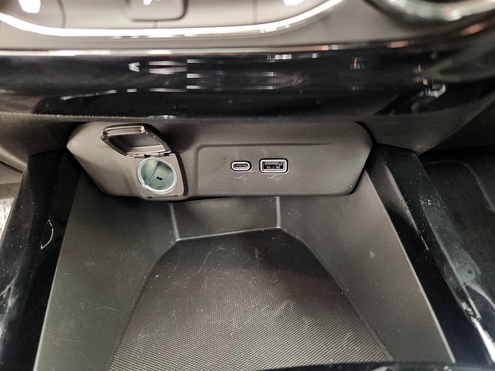 Thumbnail: 2025 Chevrolet Trax - 18