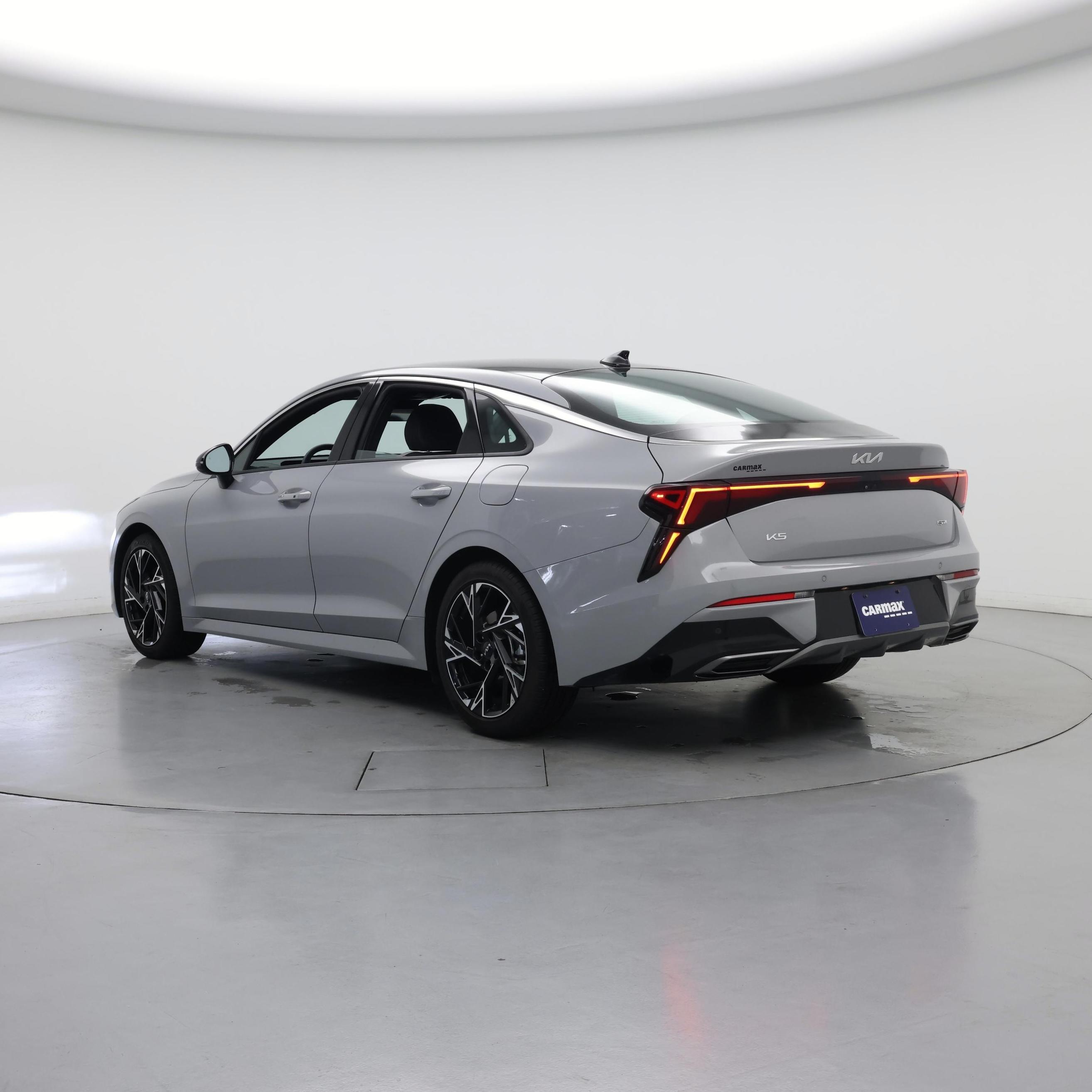 Thumbnail: 2025 Kia K5 - 2