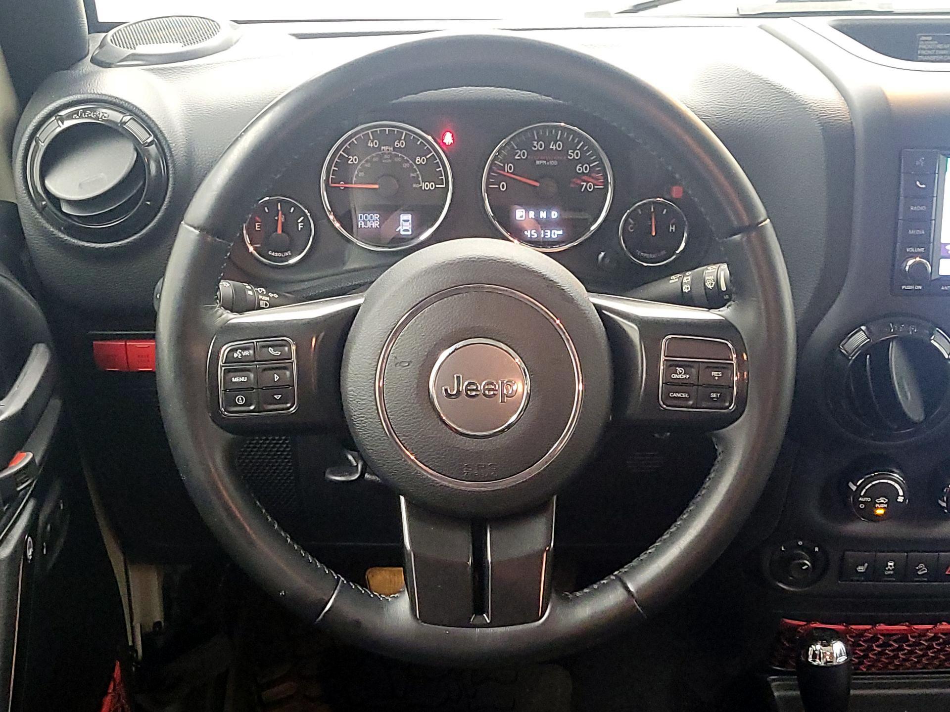 Thumbnail: 2017 Jeep Wrangler - 10