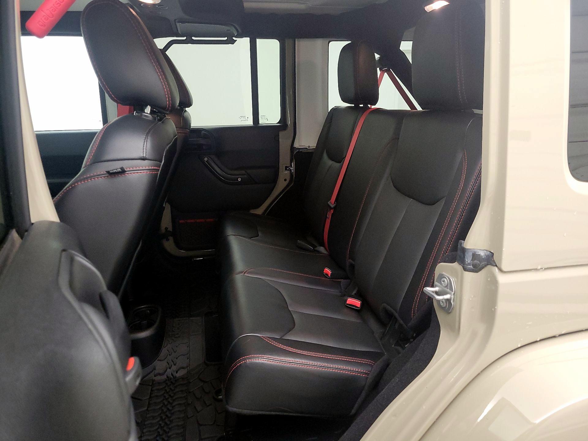 Thumbnail: 2017 Jeep Wrangler - 19