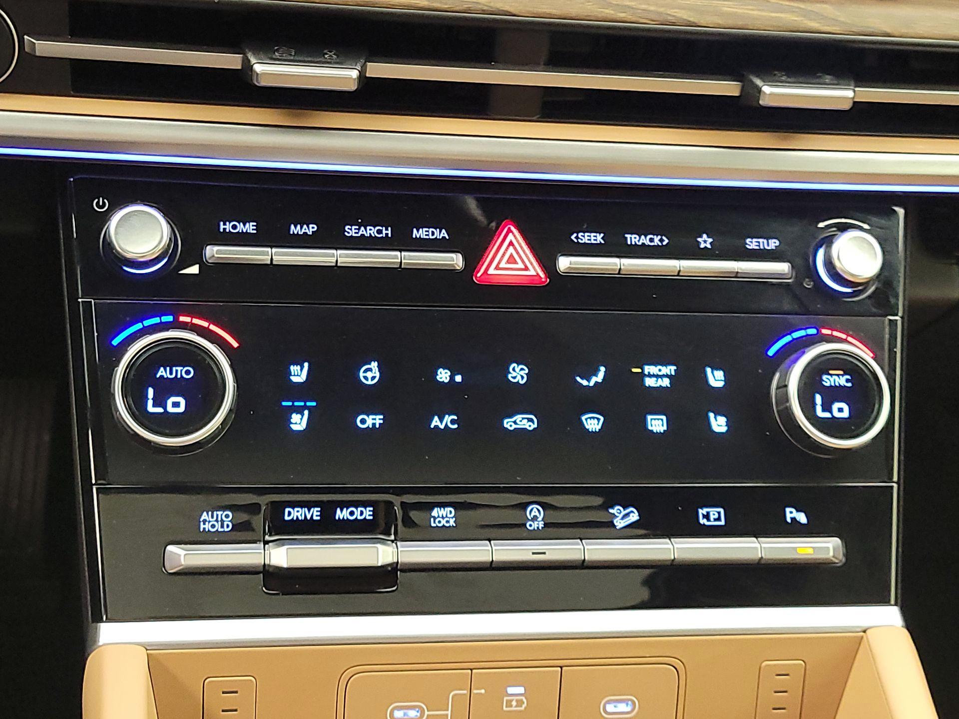 Thumbnail: 2026 Hyundai Santa Fe - 17