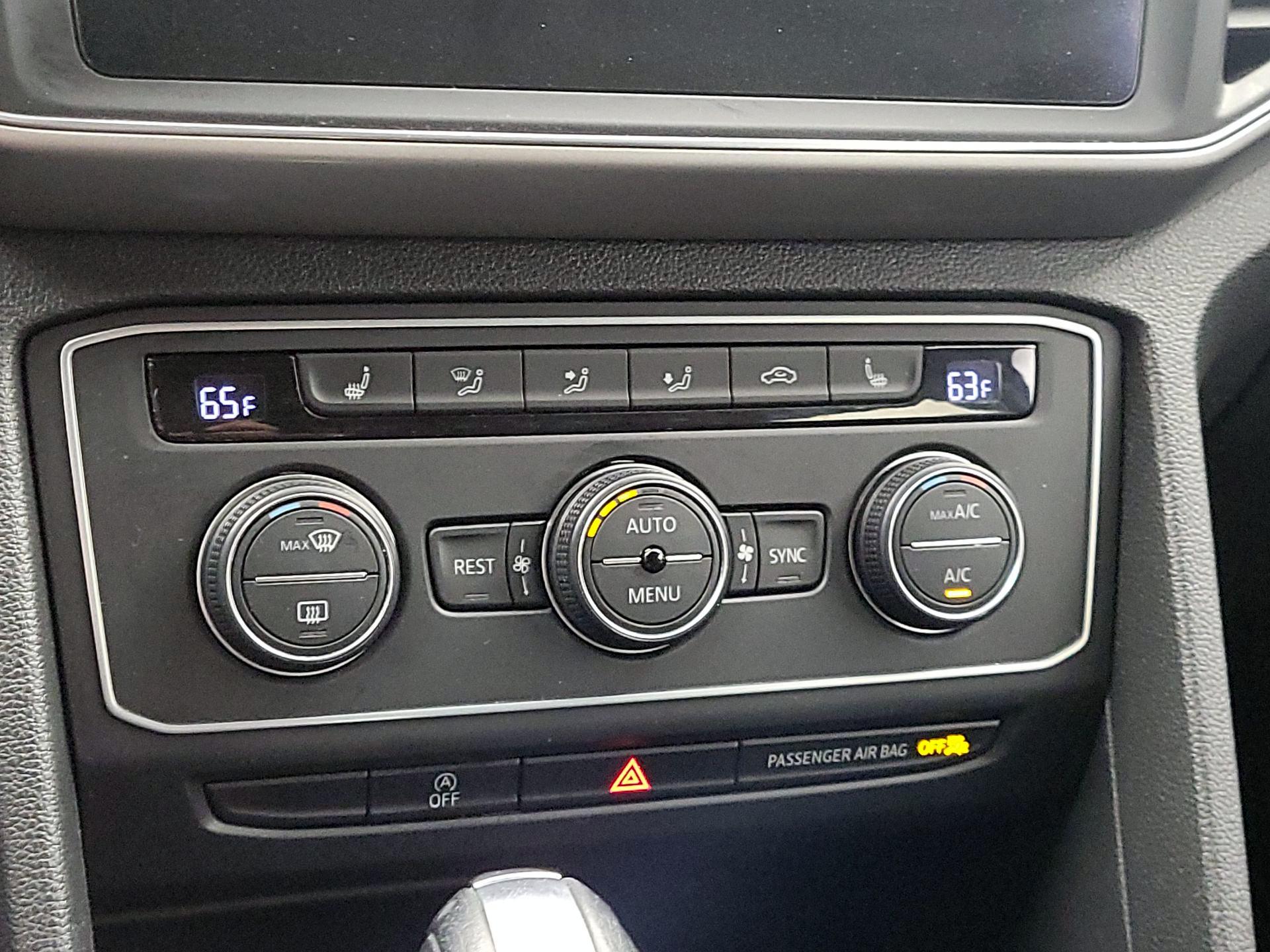 Thumbnail: 2019 Volkswagen Atlas - 16