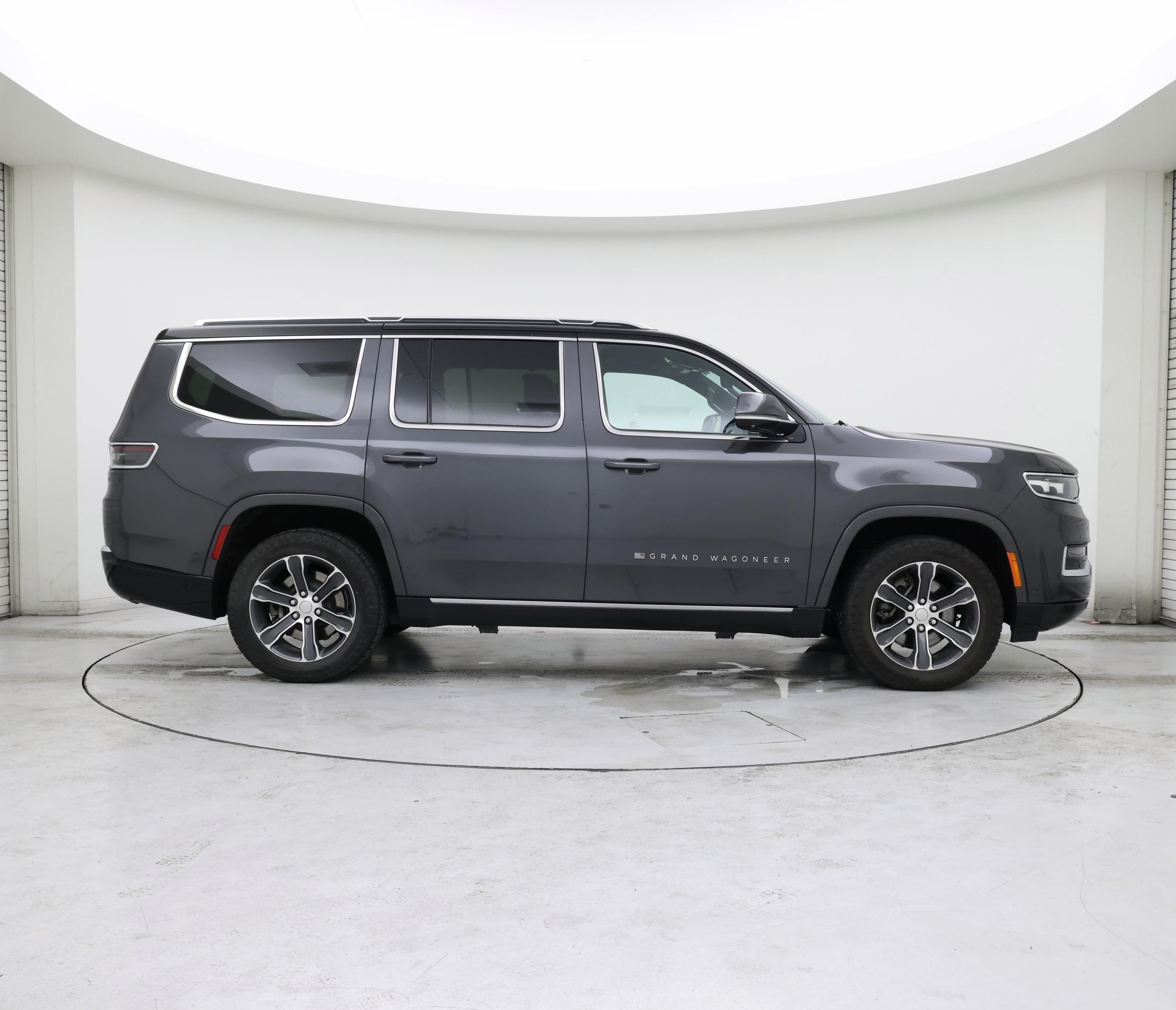 Thumbnail: 2022 Jeep Grand Wagoneer - 7