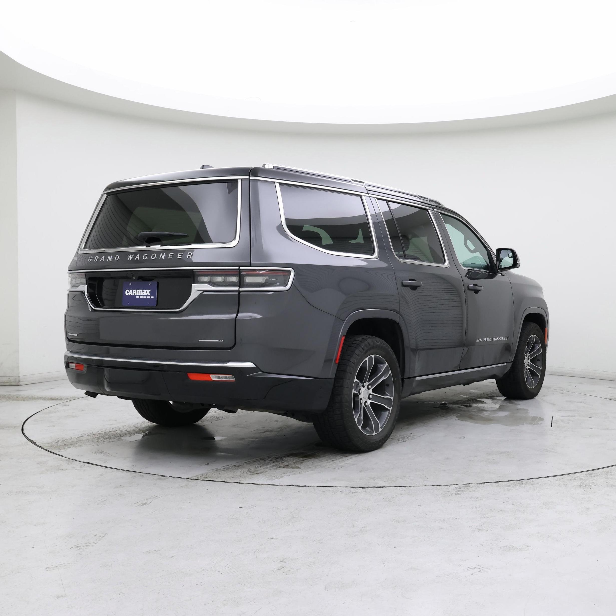 Thumbnail: 2022 Jeep Grand Wagoneer - 8