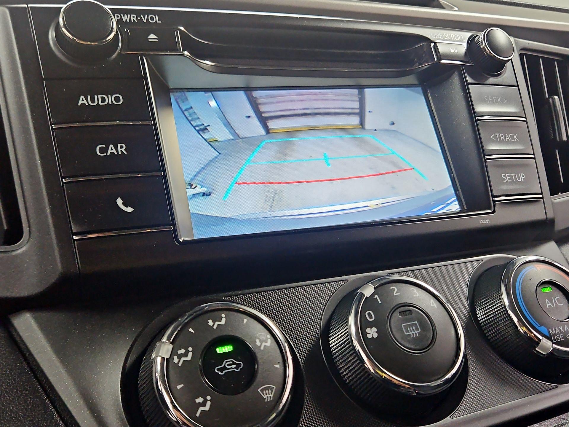 Thumbnail: 2017 Toyota RAV4 - 14