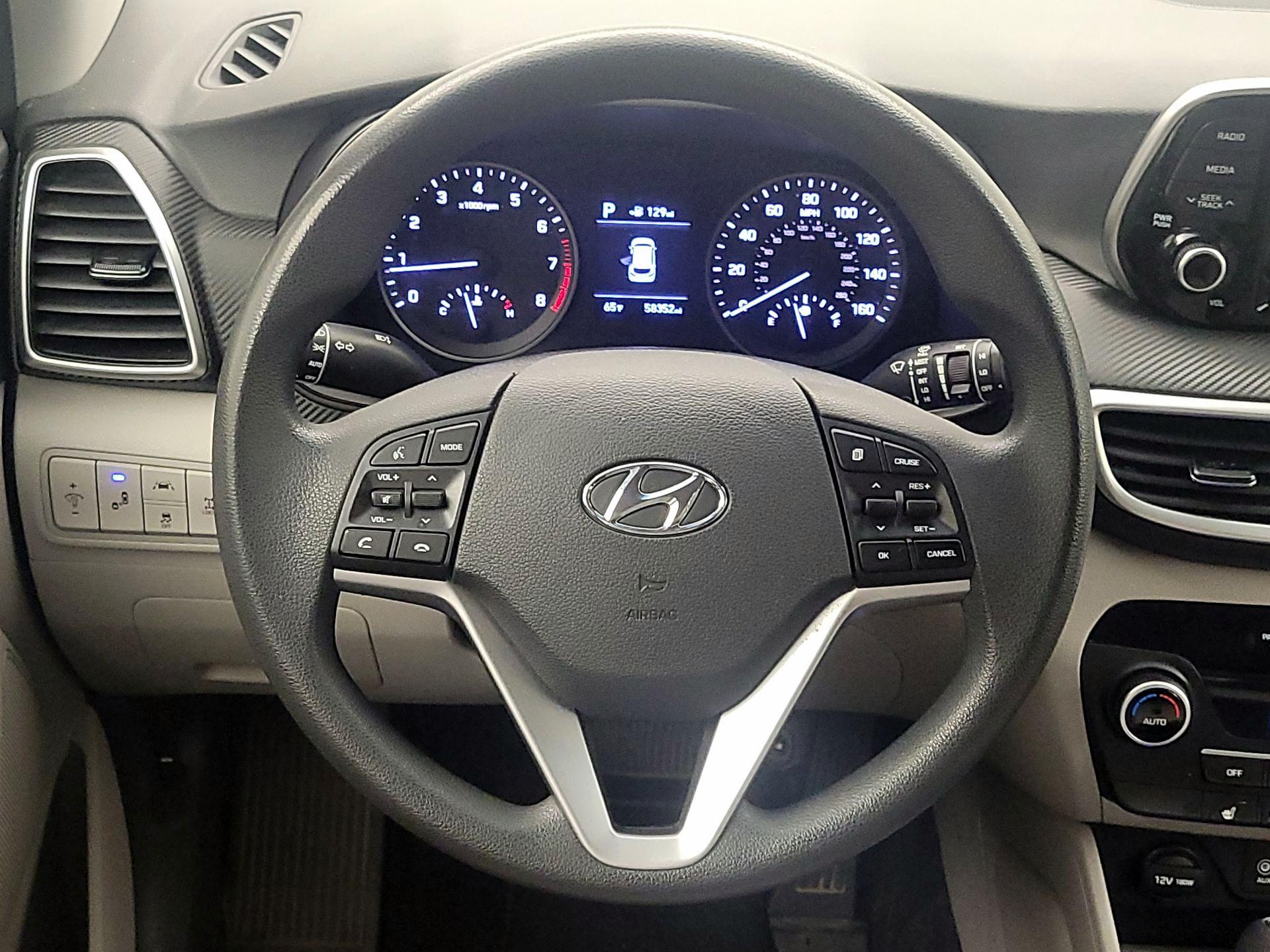 Thumbnail: 2020 Hyundai Tucson - 10