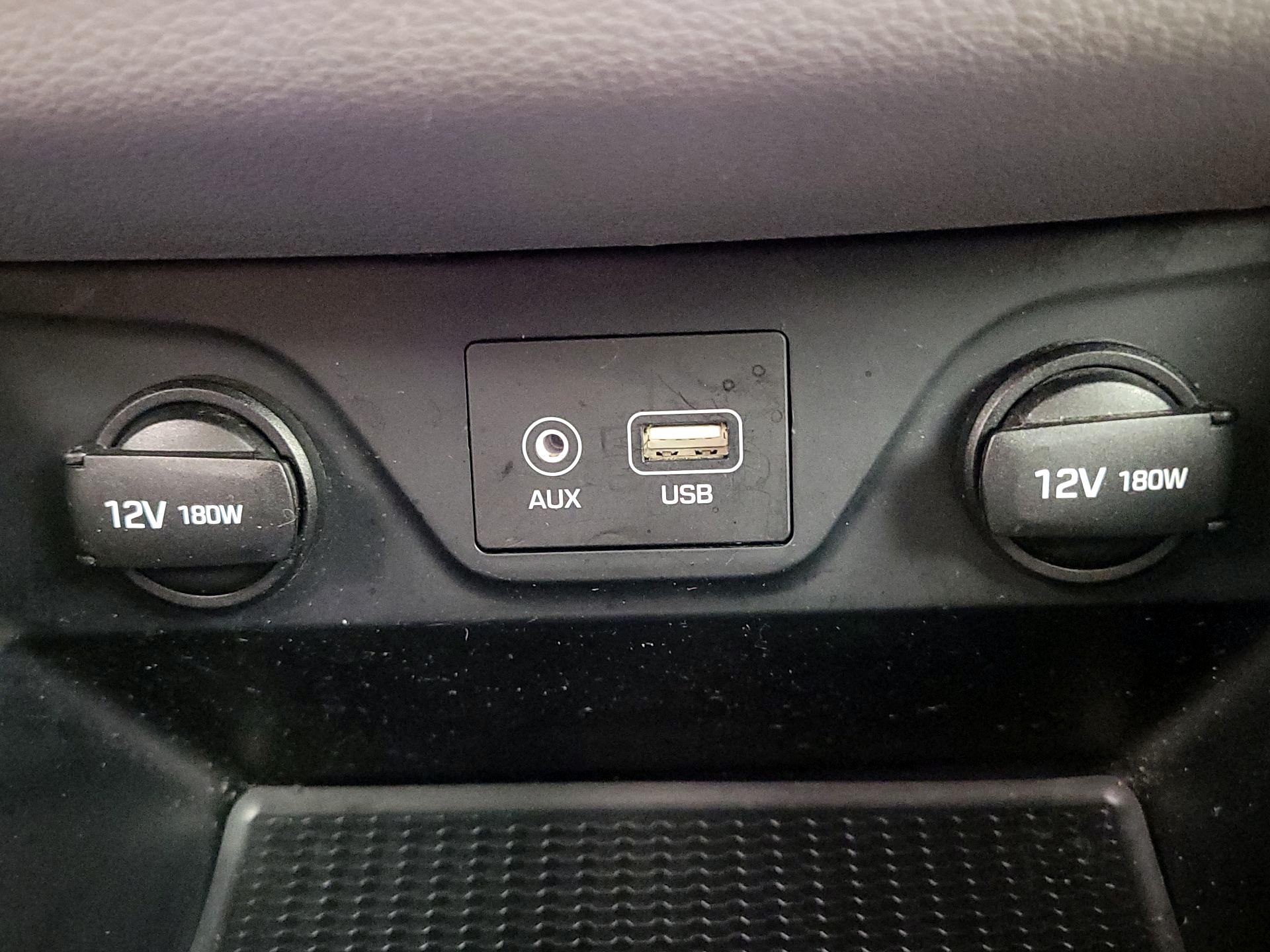 Thumbnail: 2020 Hyundai Tucson - 18