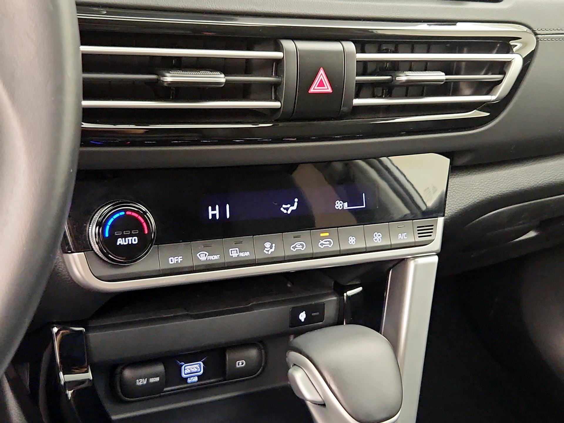 Thumbnail: 2021 Kia Seltos - 17