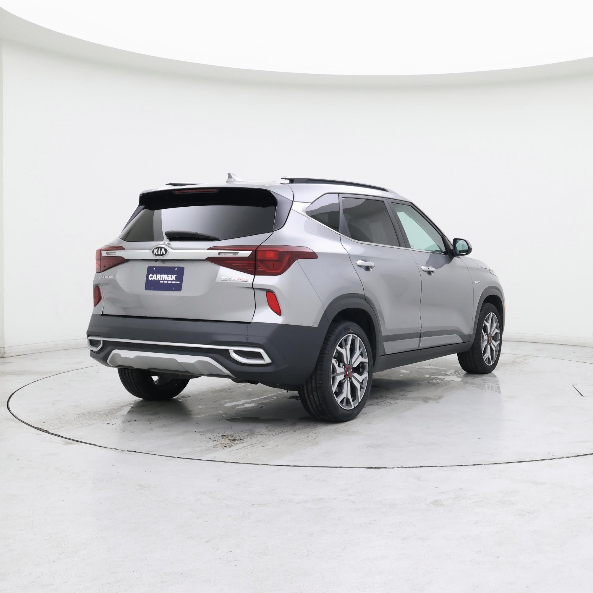 Thumbnail: 2021 Kia Seltos - 8