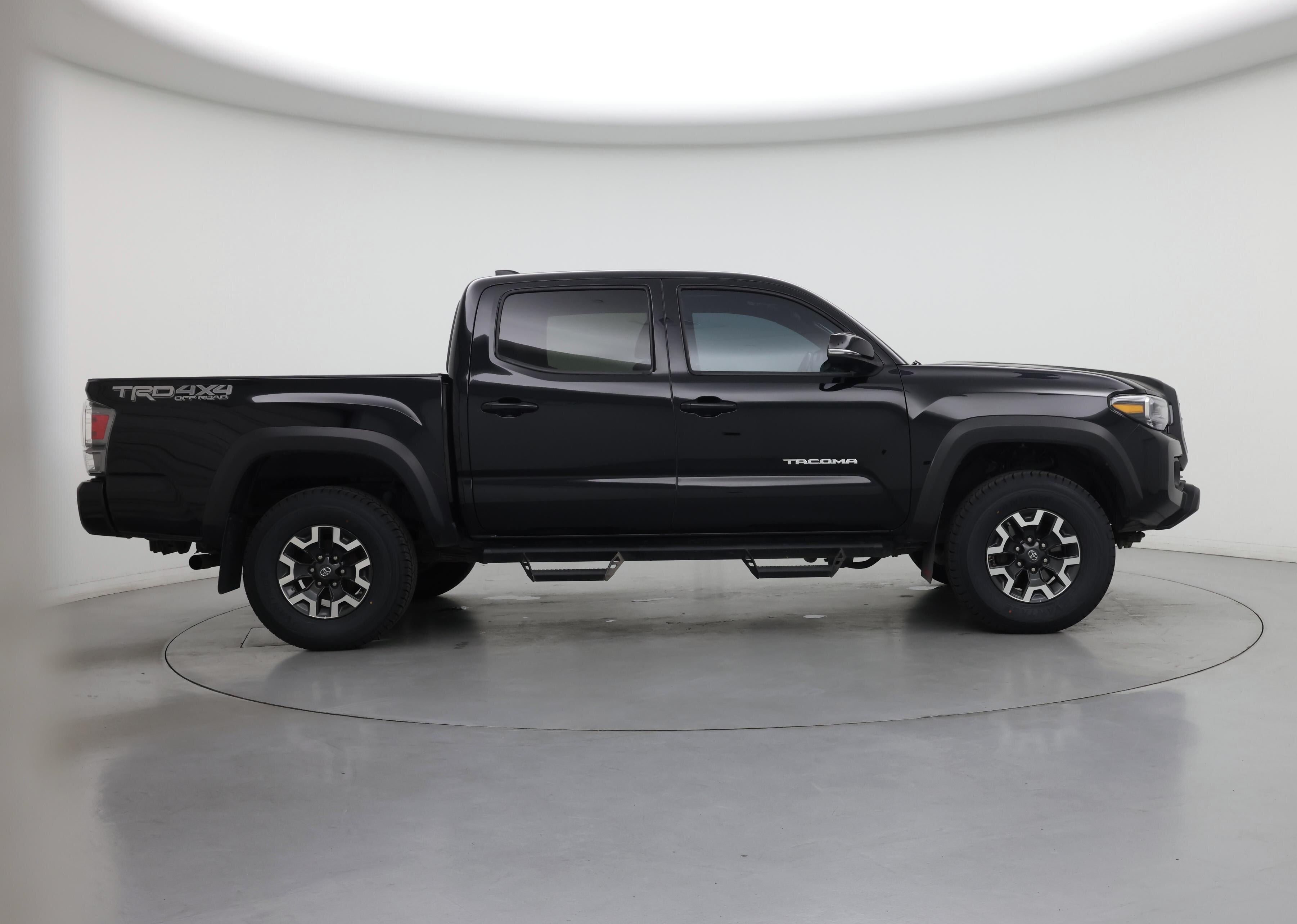 Thumbnail: 2021 Toyota Tacoma - 7