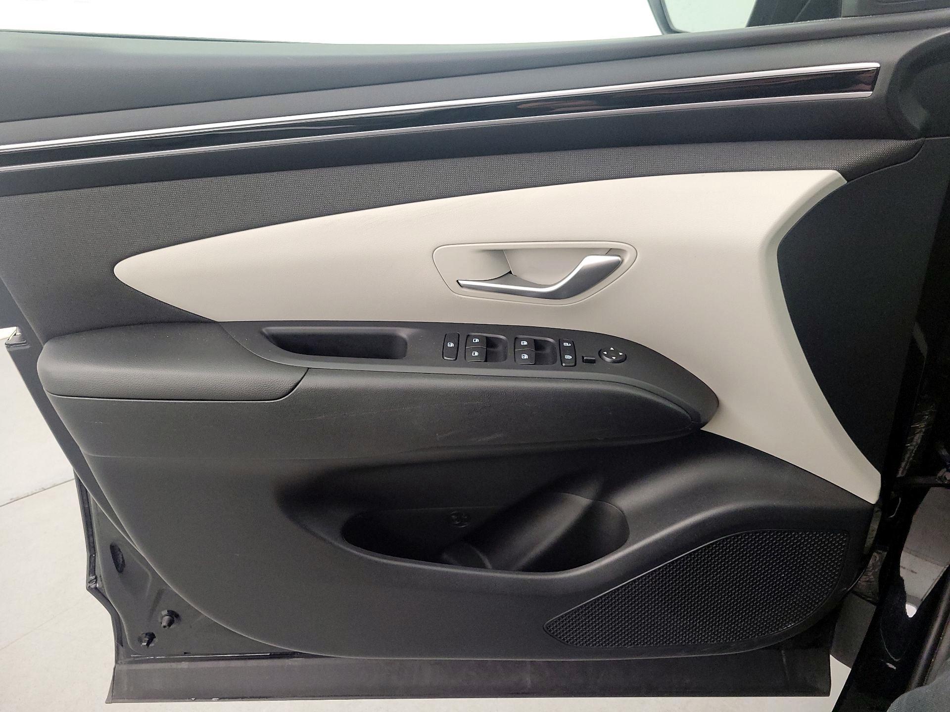 Thumbnail: 2024 Hyundai Tucson - 12