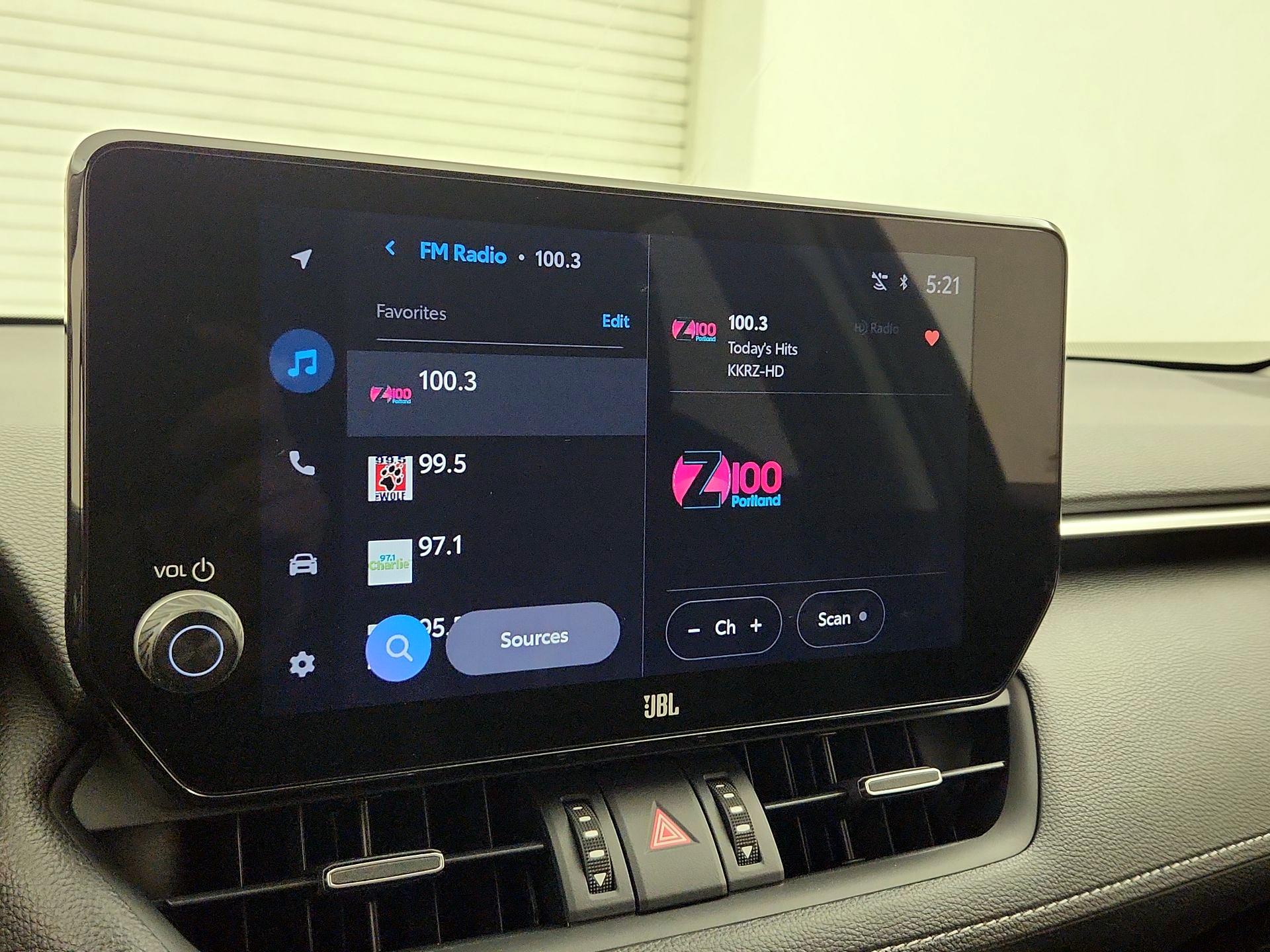 Thumbnail: 2024 Toyota RAV4 - 15