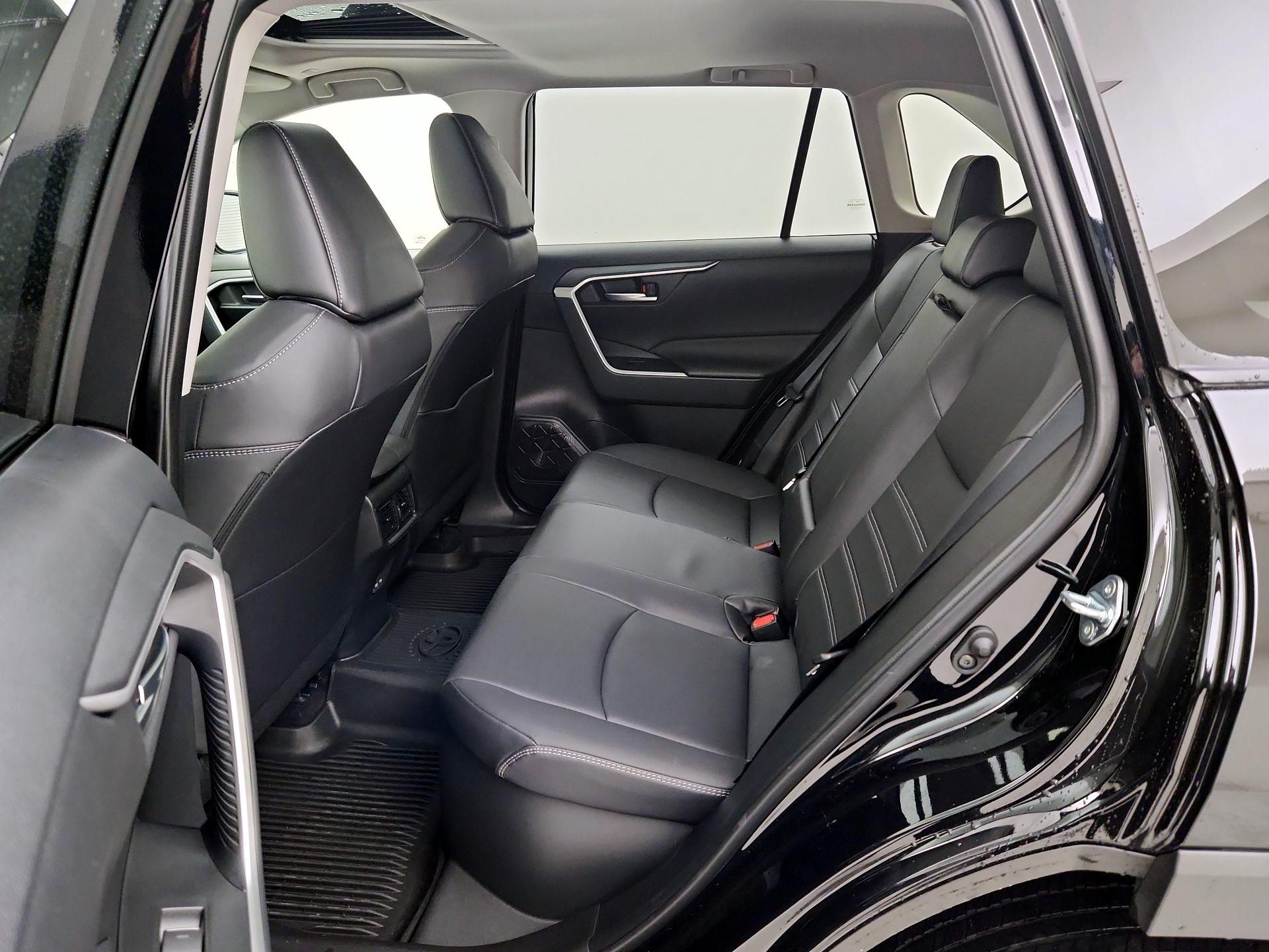 Thumbnail: 2024 Toyota RAV4 - 20