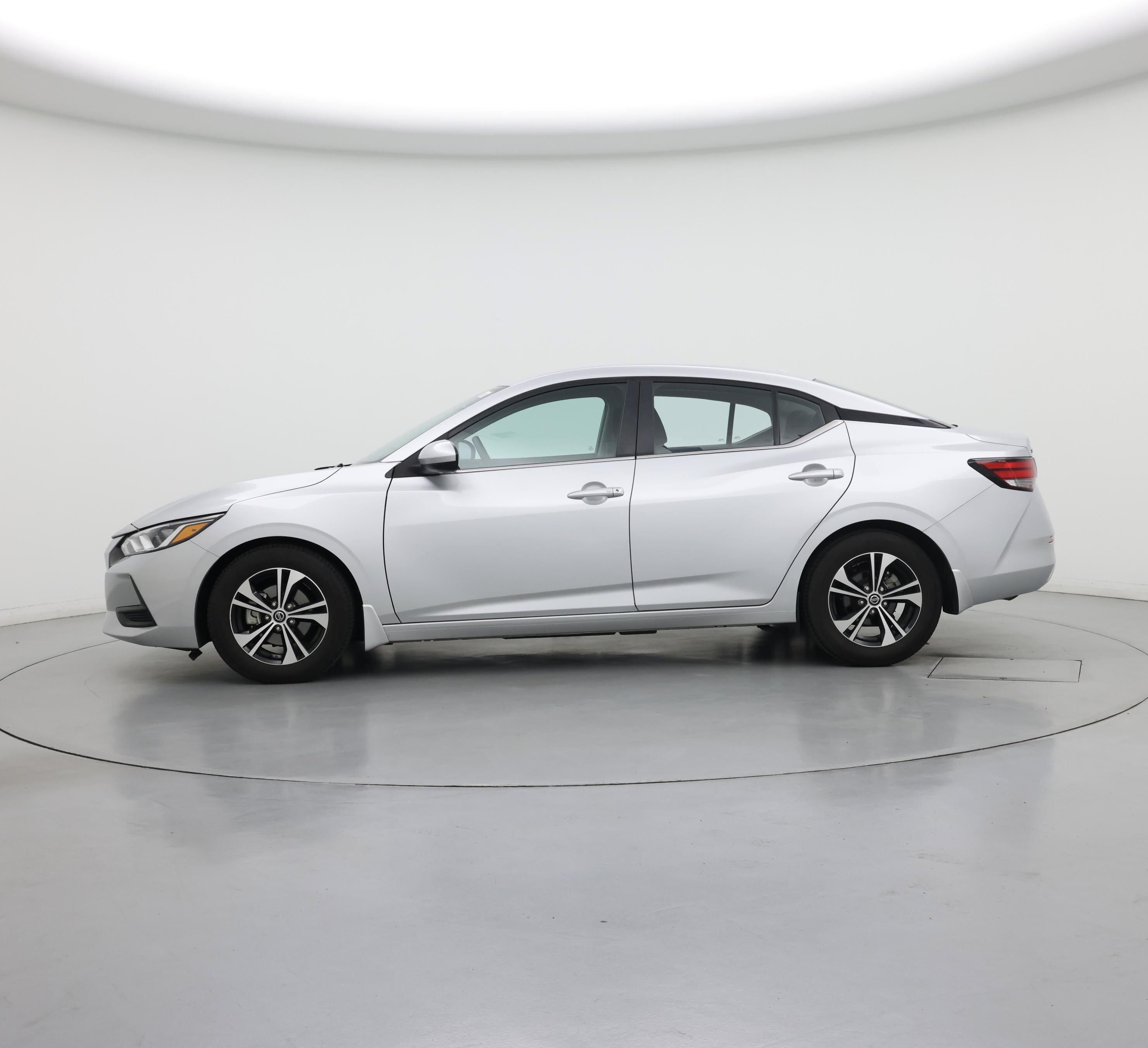 Thumbnail: 2021 Nissan Sentra - 3