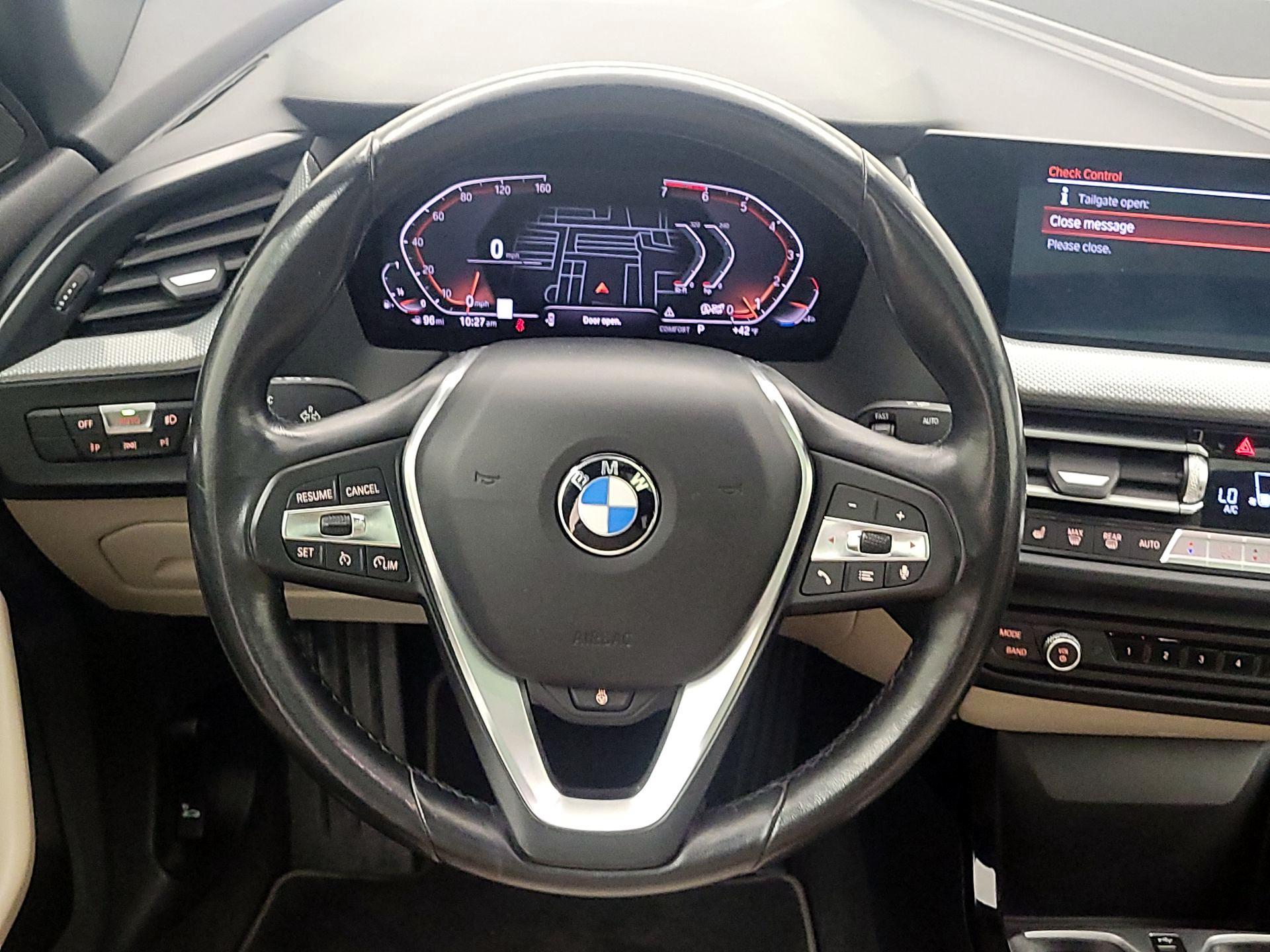 Thumbnail: 2022 BMW 2 Series - 10