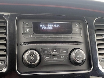 Radio (On)