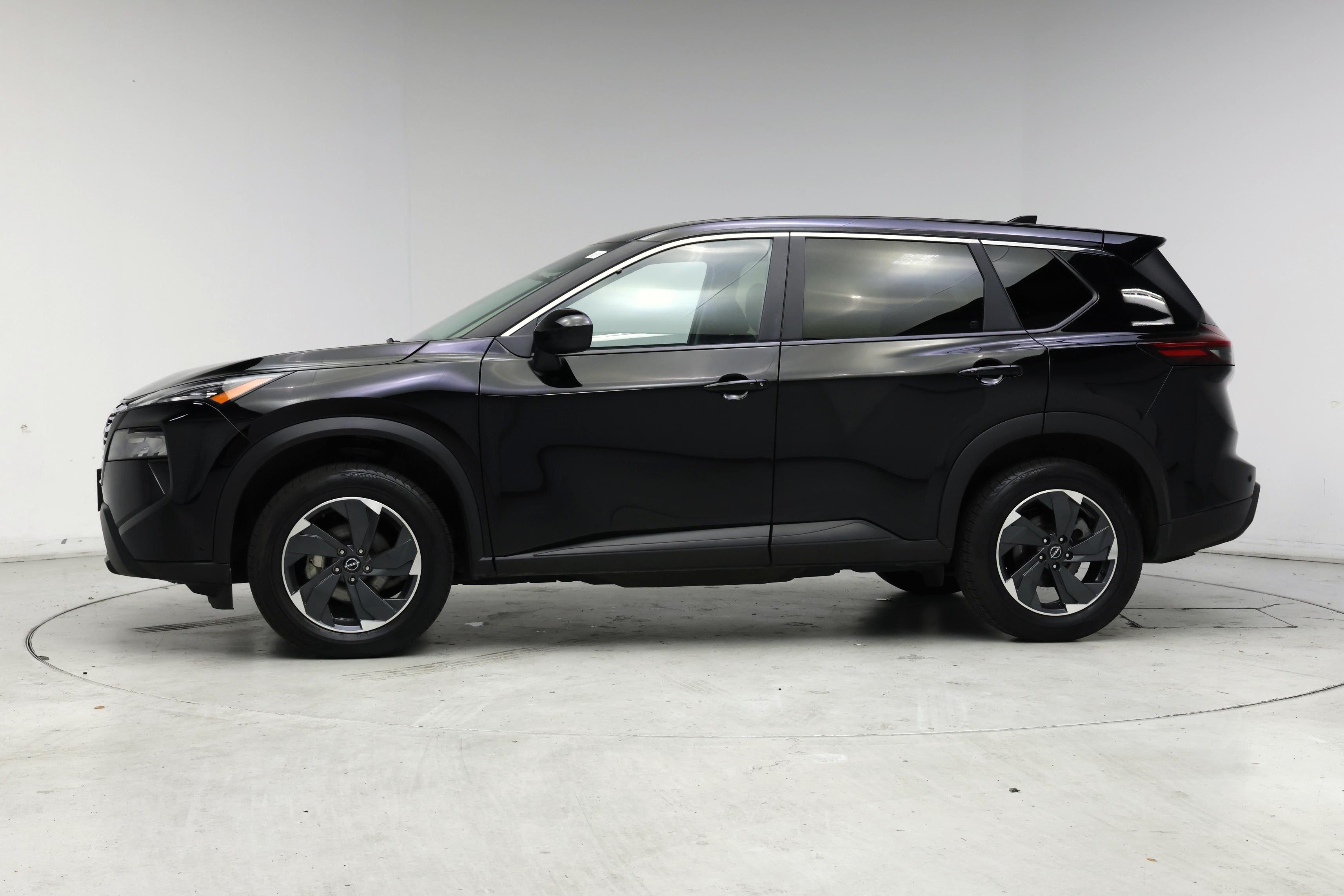 Thumbnail: 2024 Nissan Rogue - 3