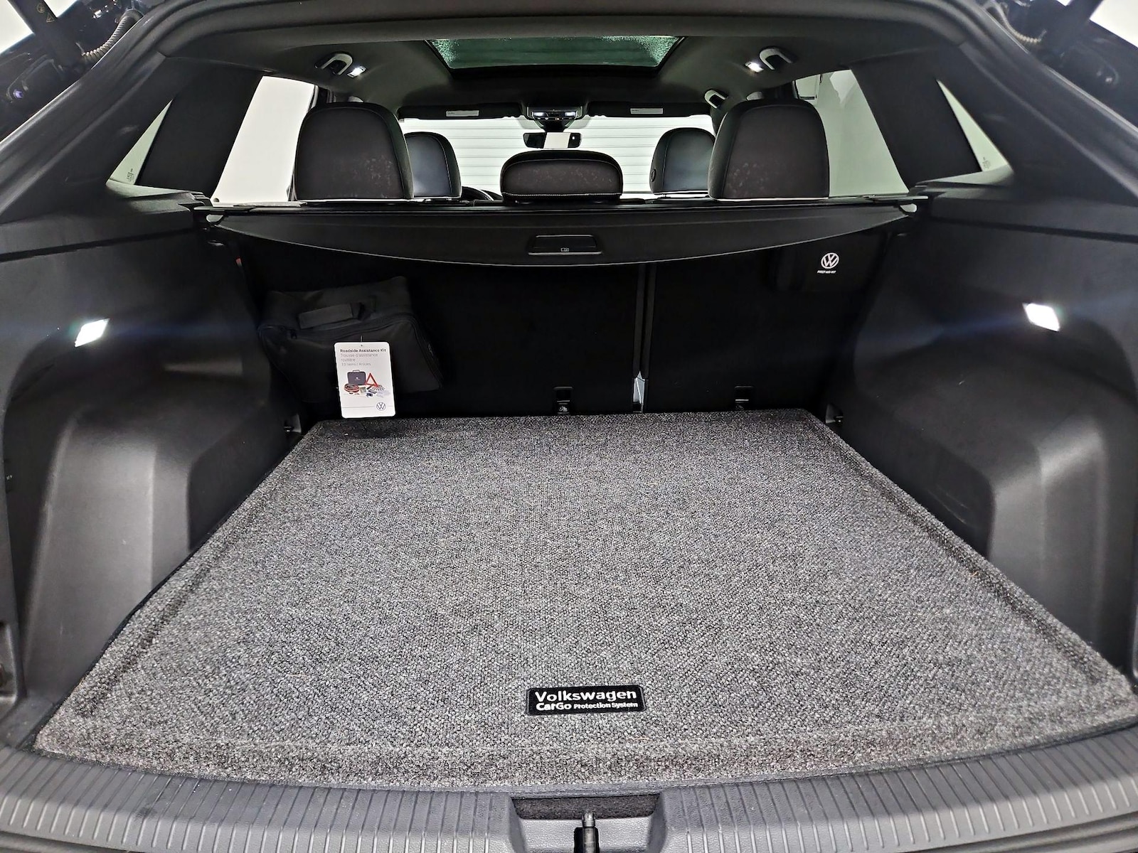 2024 Volkswagen Atlas Cross Sport SEL Premium R-LINE - Photo 23