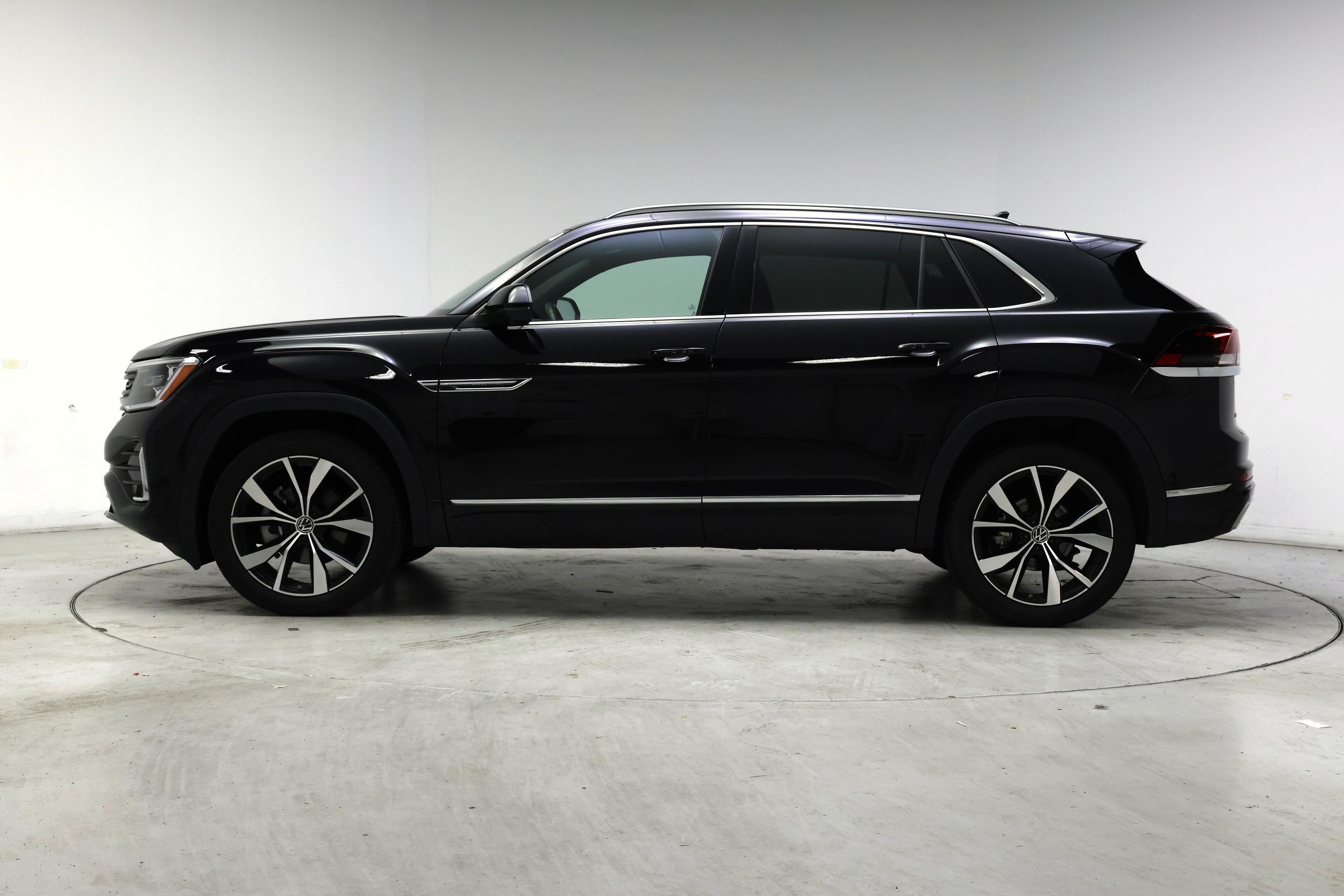 Thumbnail: 2024 Volkswagen Atlas - 3