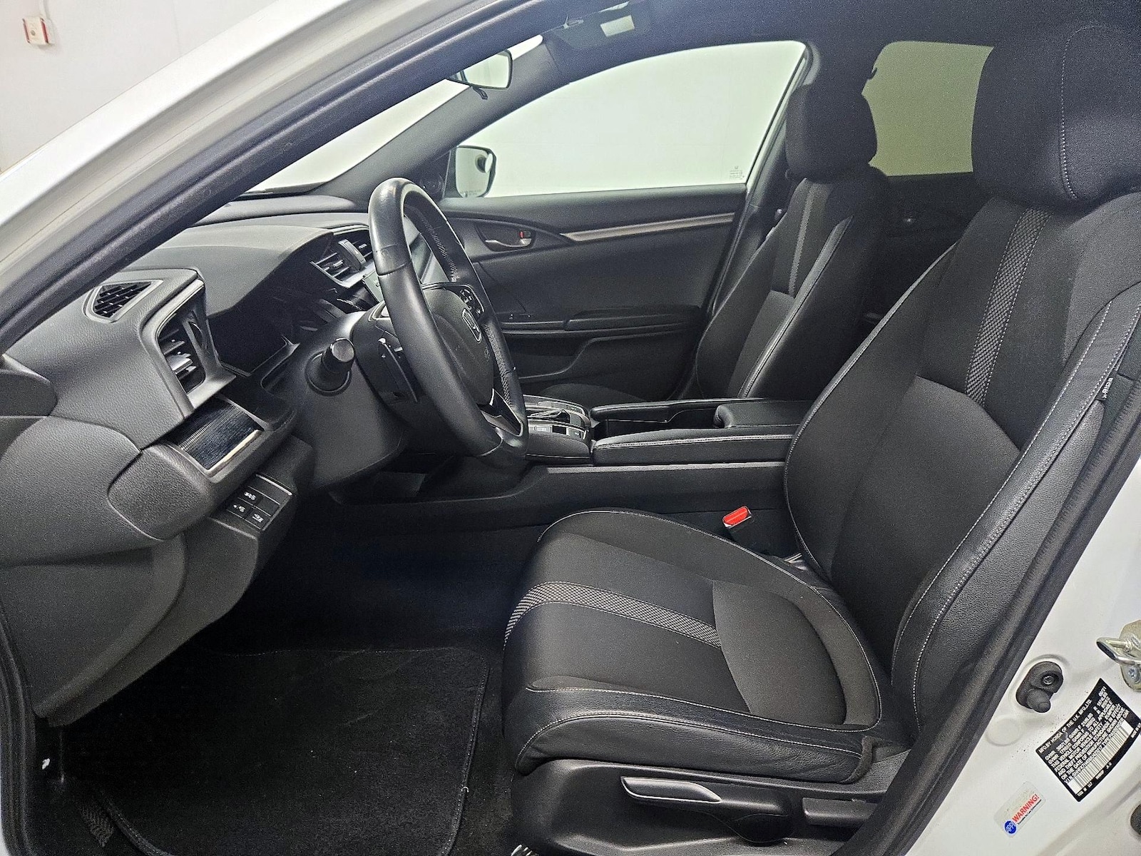 2021 Honda Civic Hatchback Sport - Photo 12