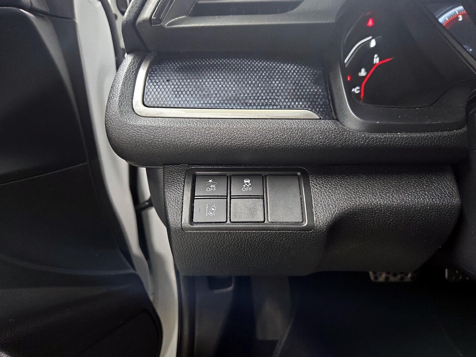 2021 Honda Civic Hatchback Sport - Photo 14