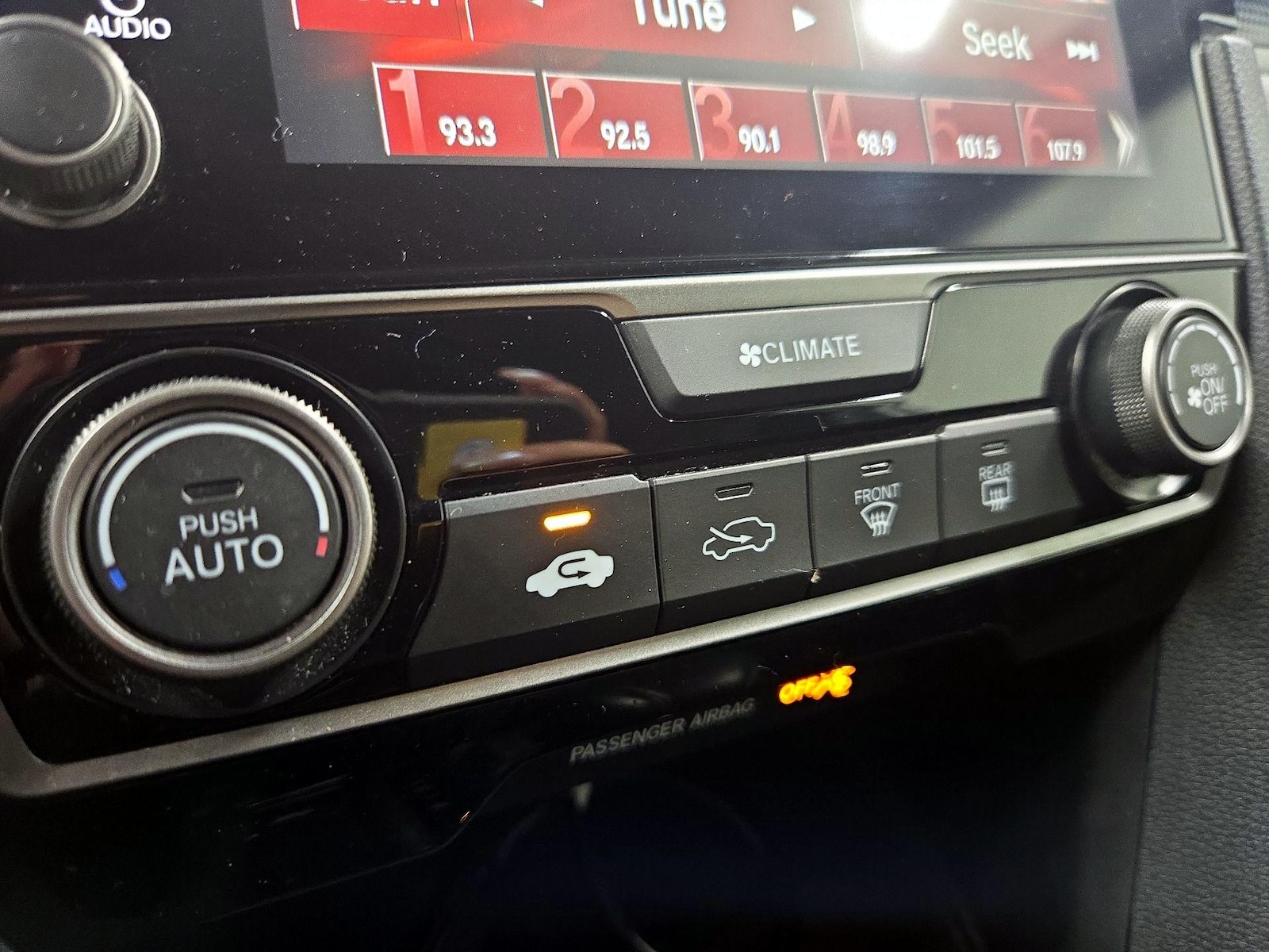 2021 Honda Civic Hatchback Sport - Photo 17