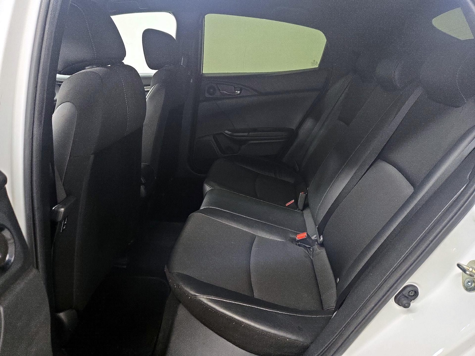 2021 Honda Civic Hatchback Sport - Photo 20