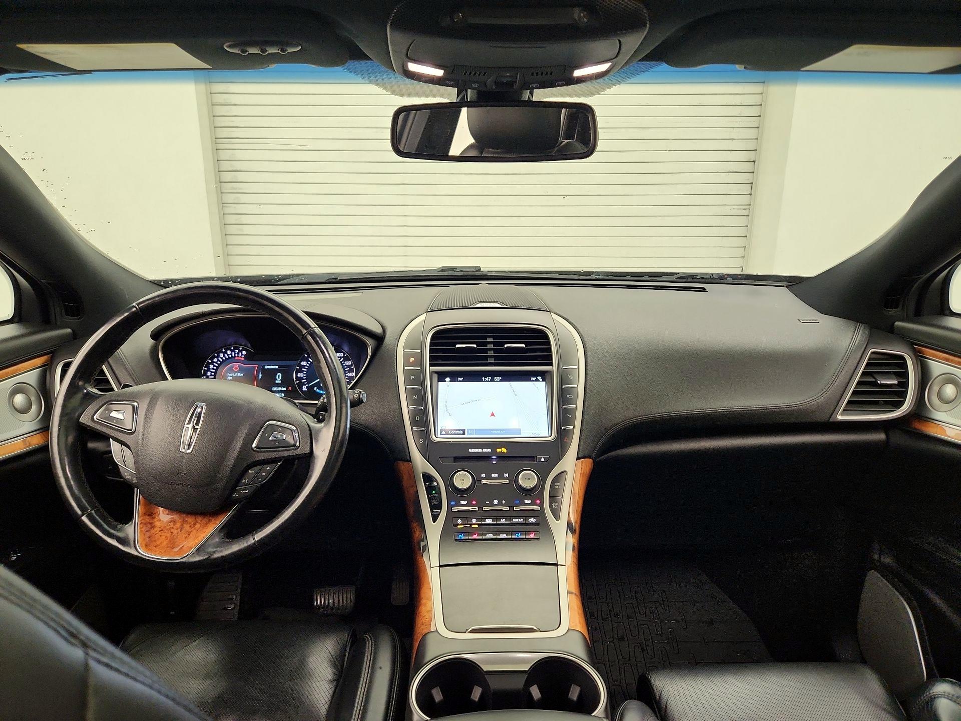 Thumbnail: 2017 Lincoln MKX - 9