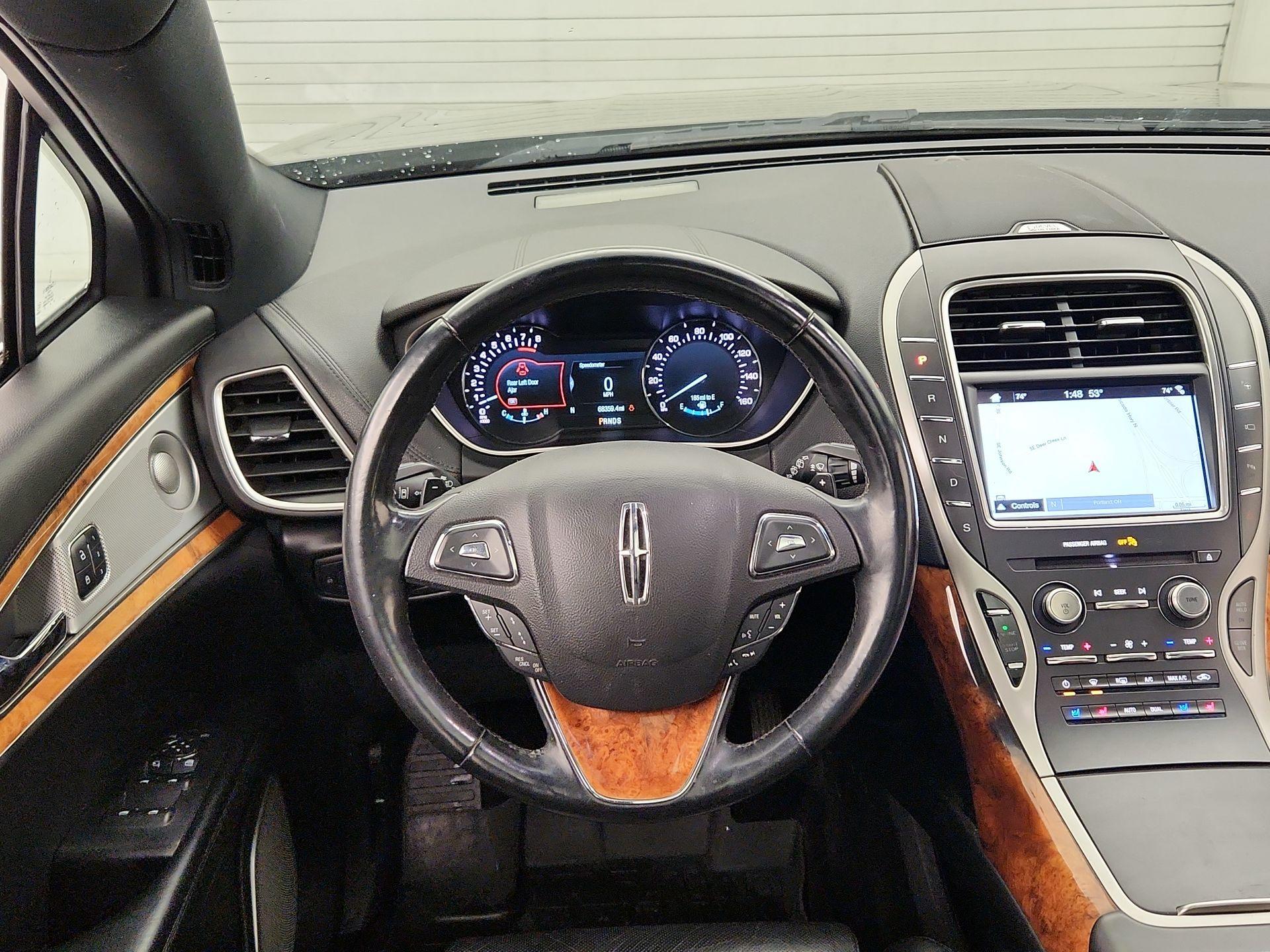 Thumbnail: 2017 Lincoln MKX - 10