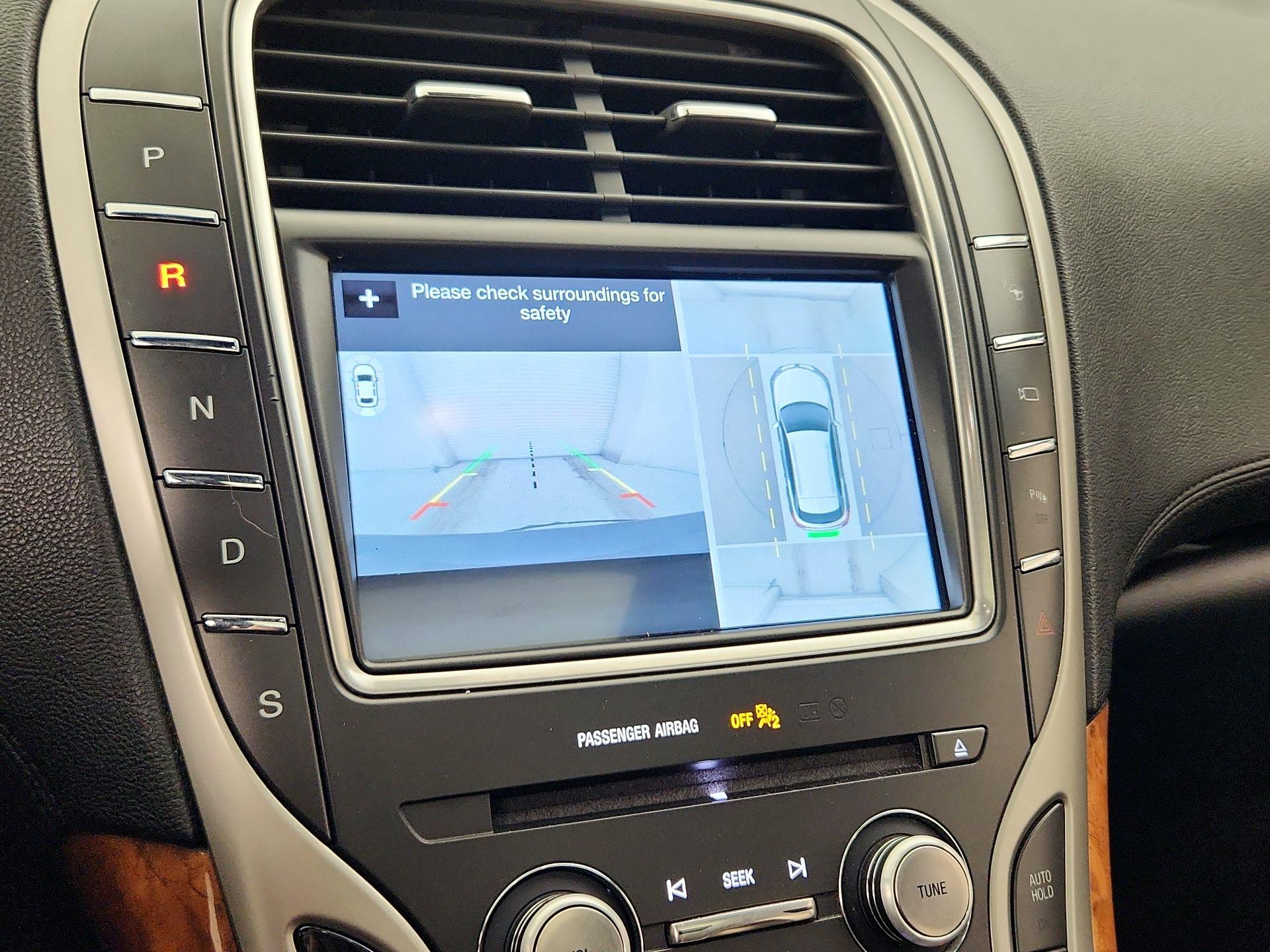 Thumbnail: 2017 Lincoln MKX - 15