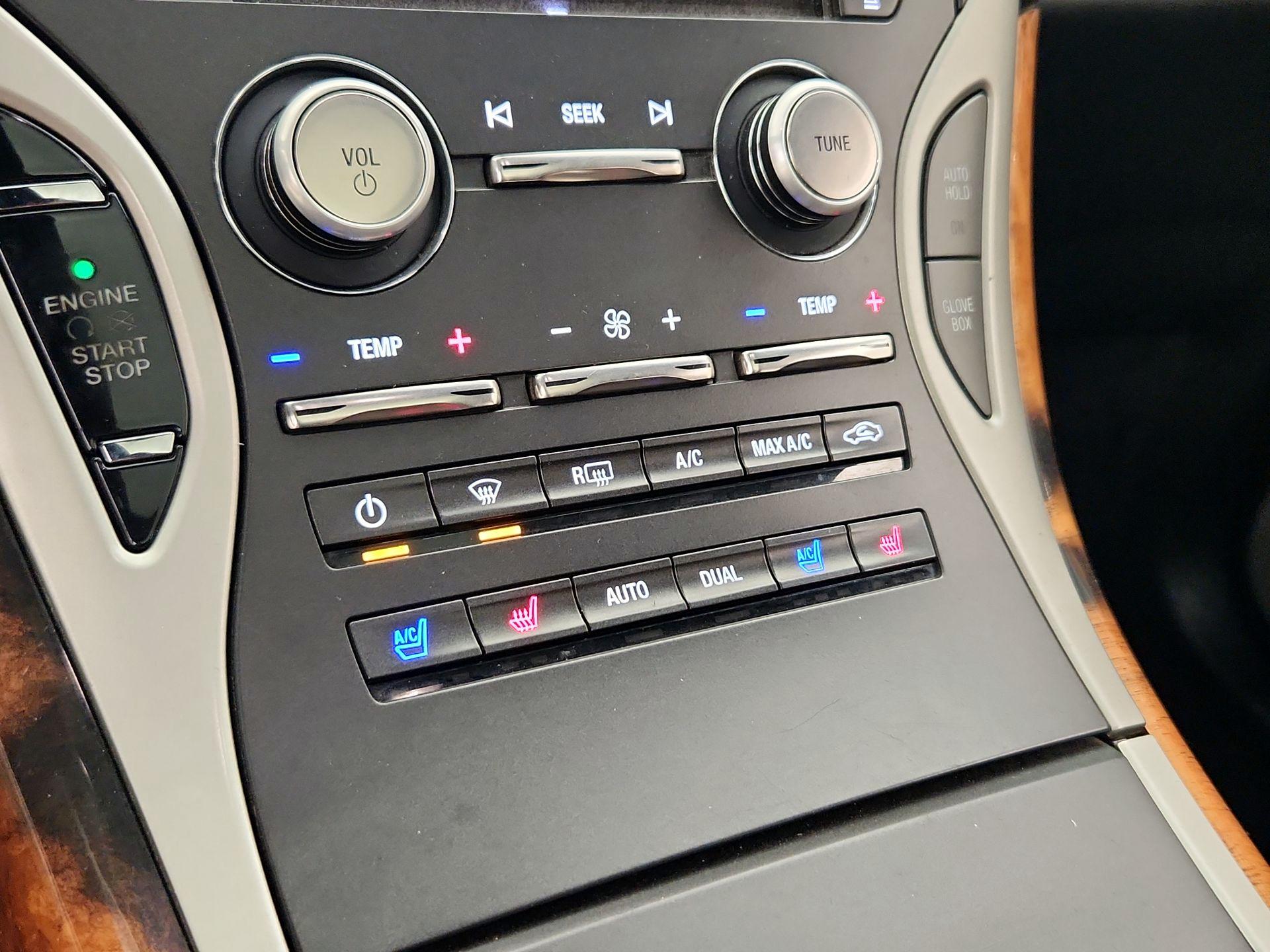 Thumbnail: 2017 Lincoln MKX - 17