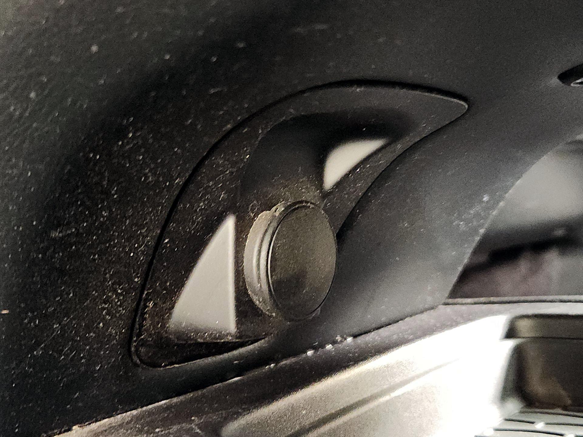 Thumbnail: 2017 Lincoln MKX - 19