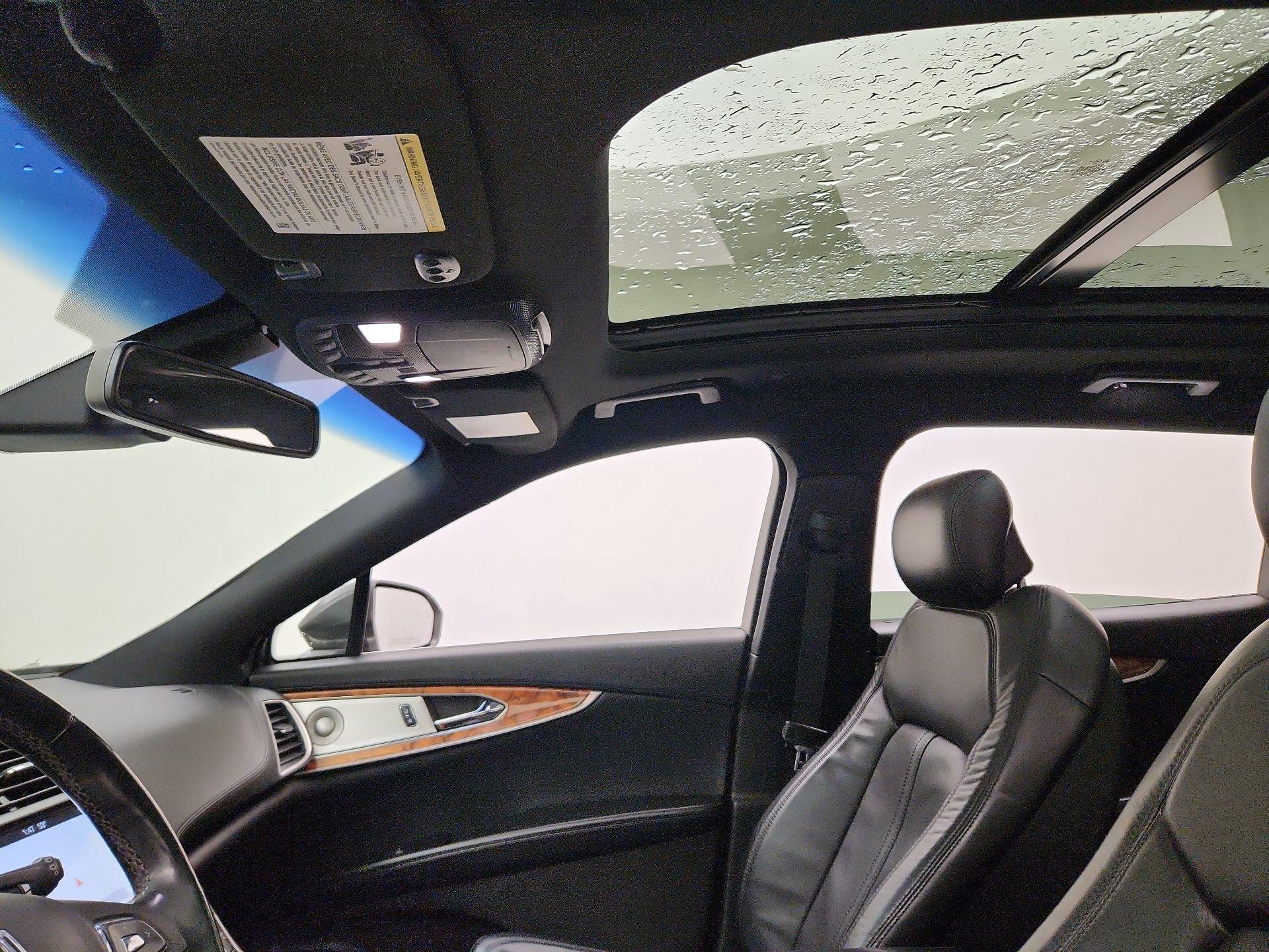 Thumbnail: 2017 Lincoln MKX - 20