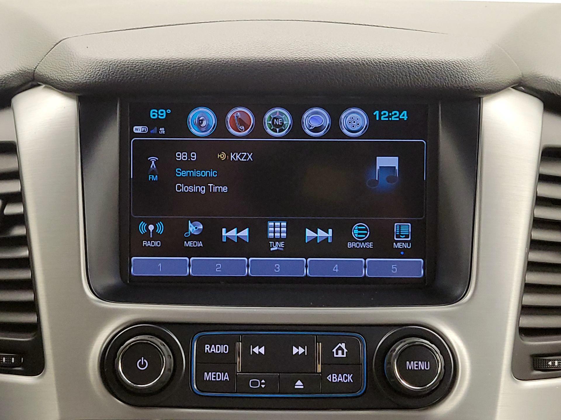 Thumbnail: 2019 GMC Yukon - 16
