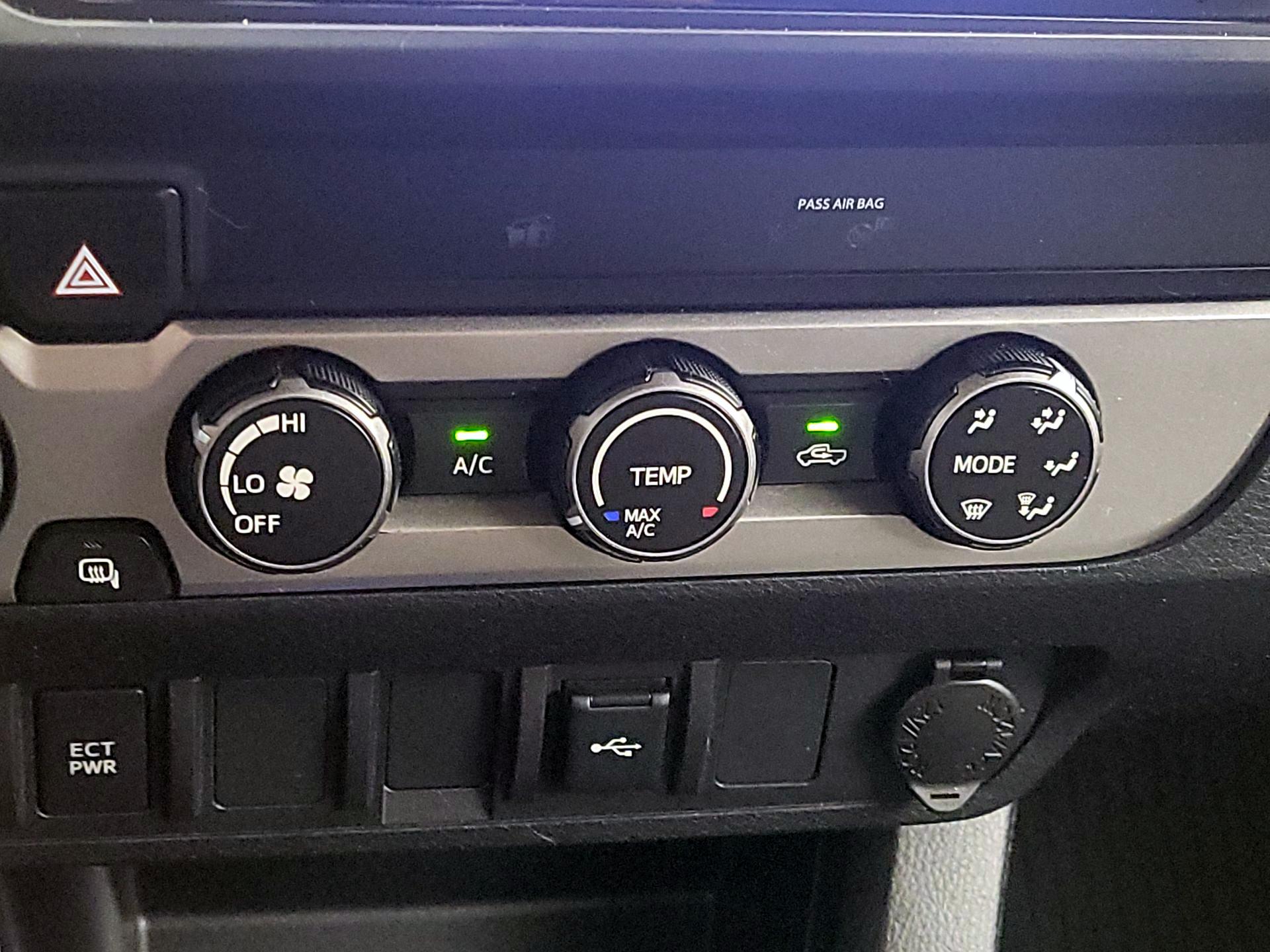 Thumbnail: 2020 Toyota Tacoma - 17