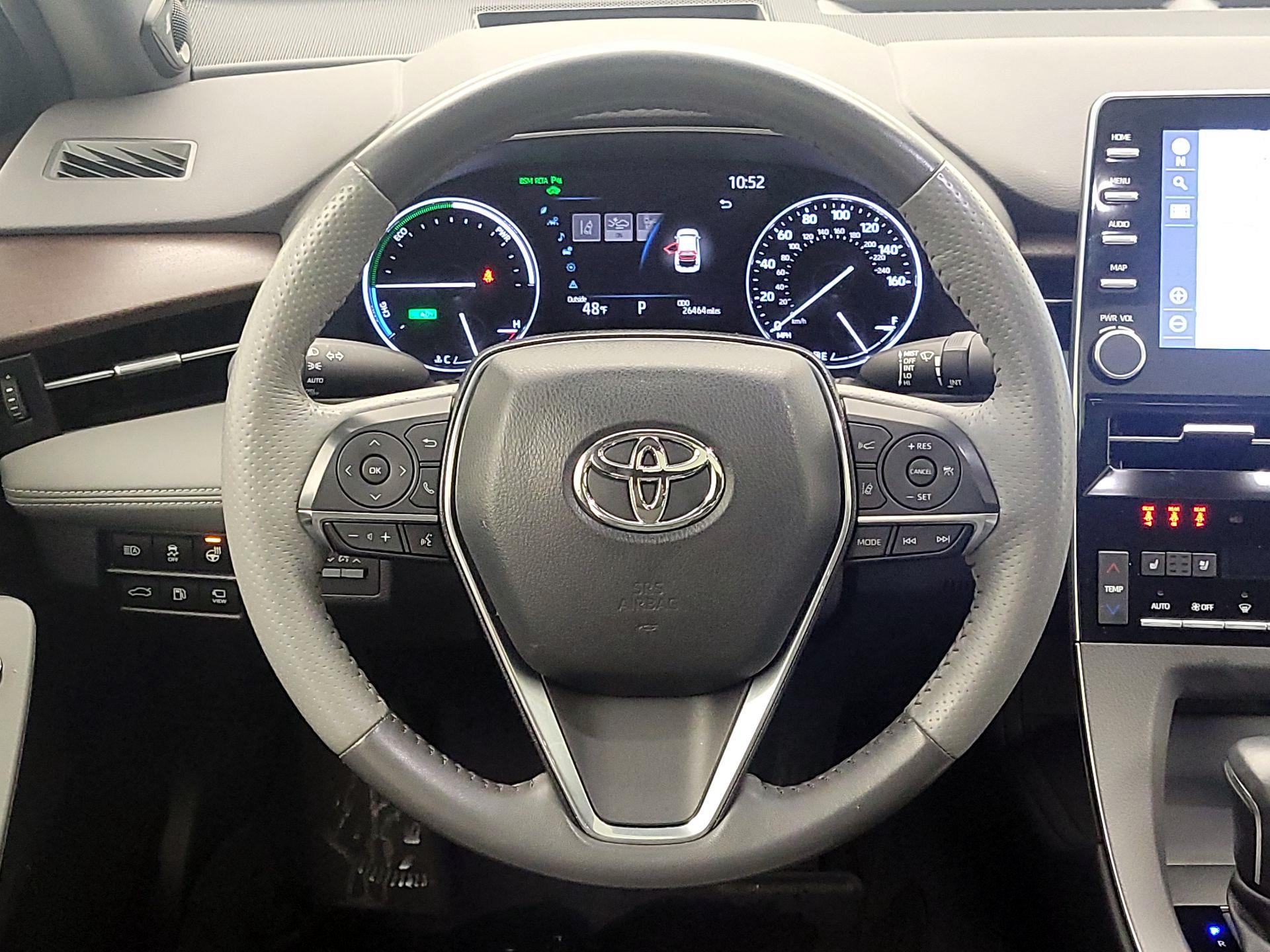 Thumbnail: 2021 Toyota Avalon - 10